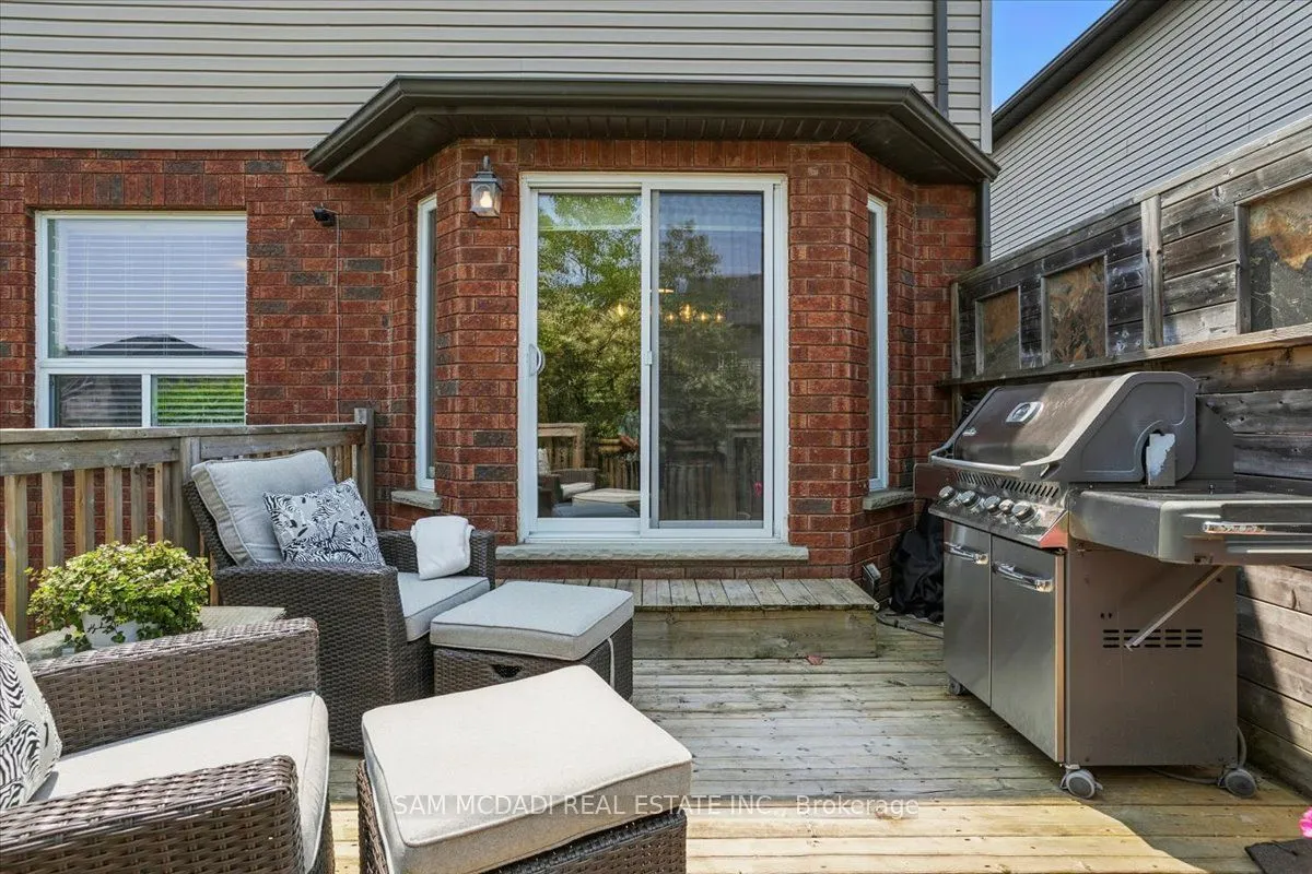 3 Maude Court