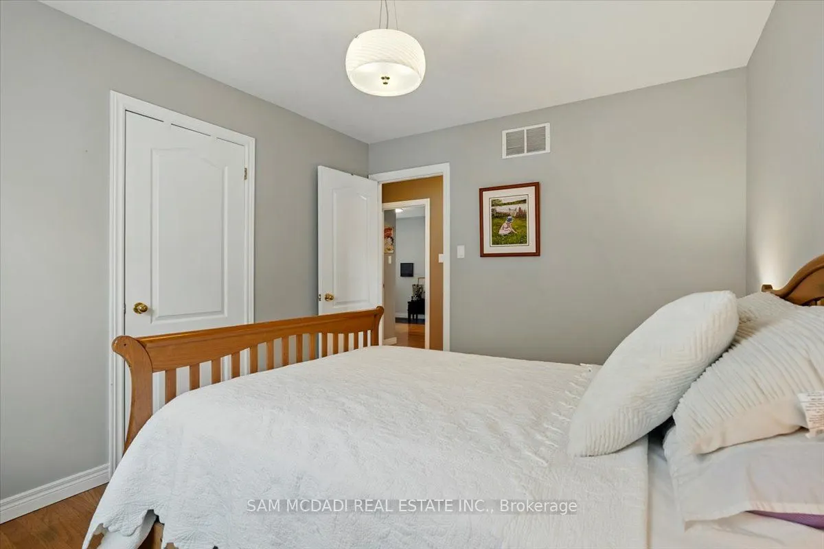 3 Maude Court