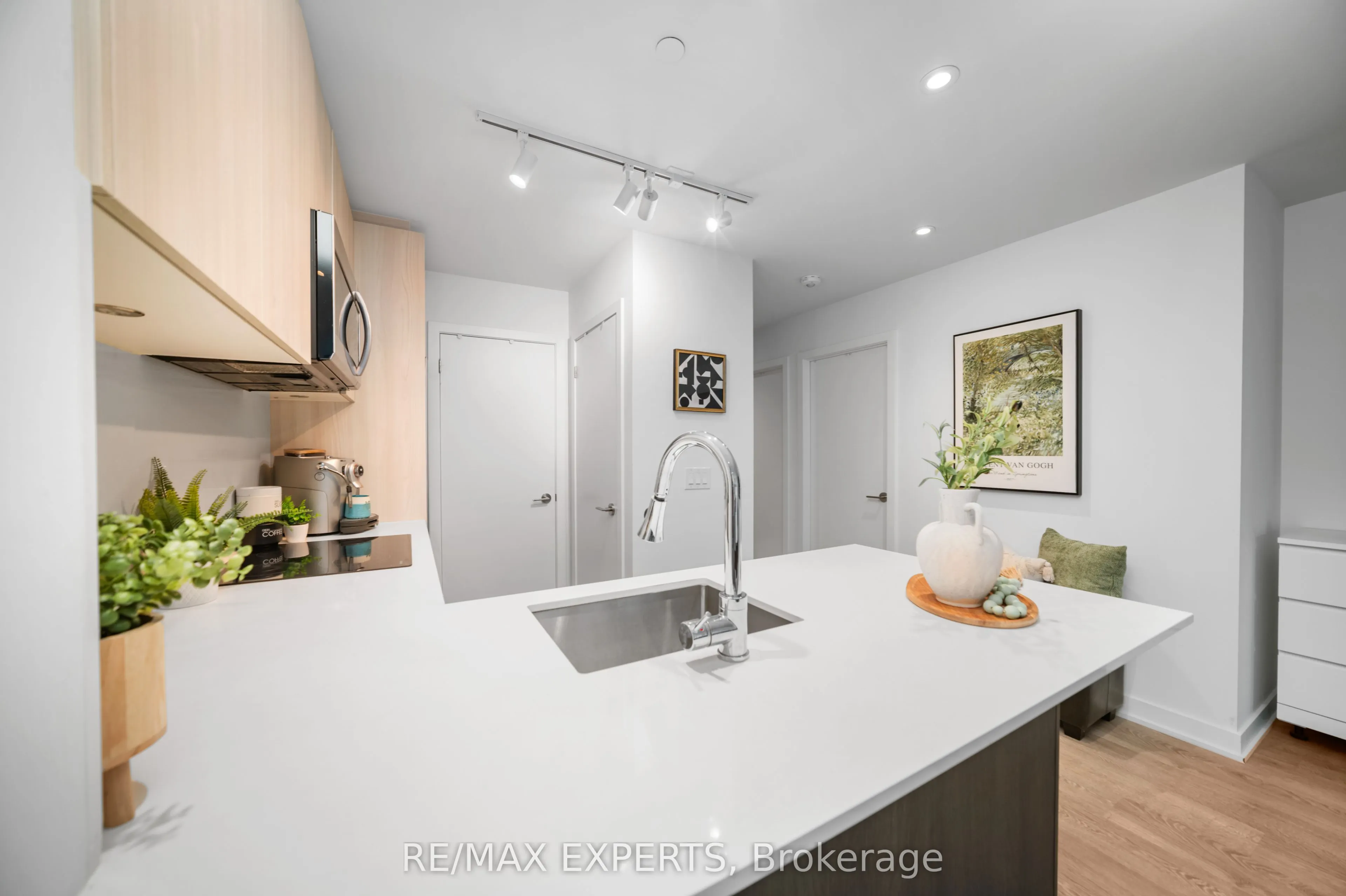 1926 Lake Shore Boulevard W, #2512