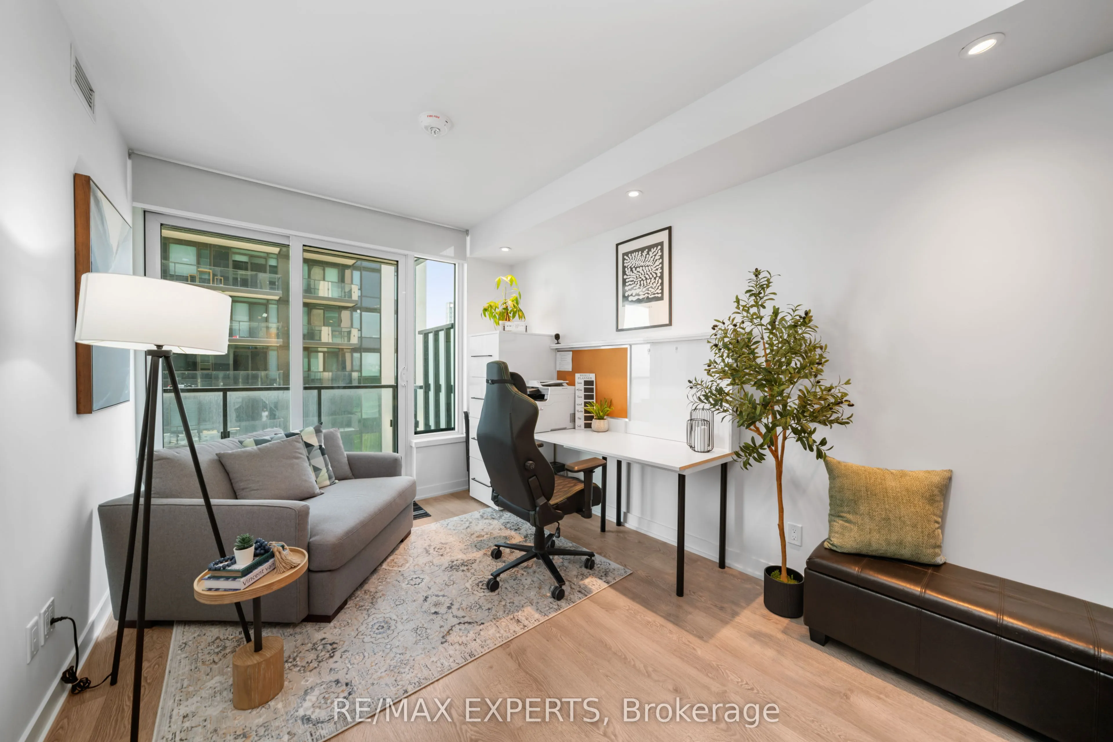 1926 Lake Shore Boulevard W, #2512