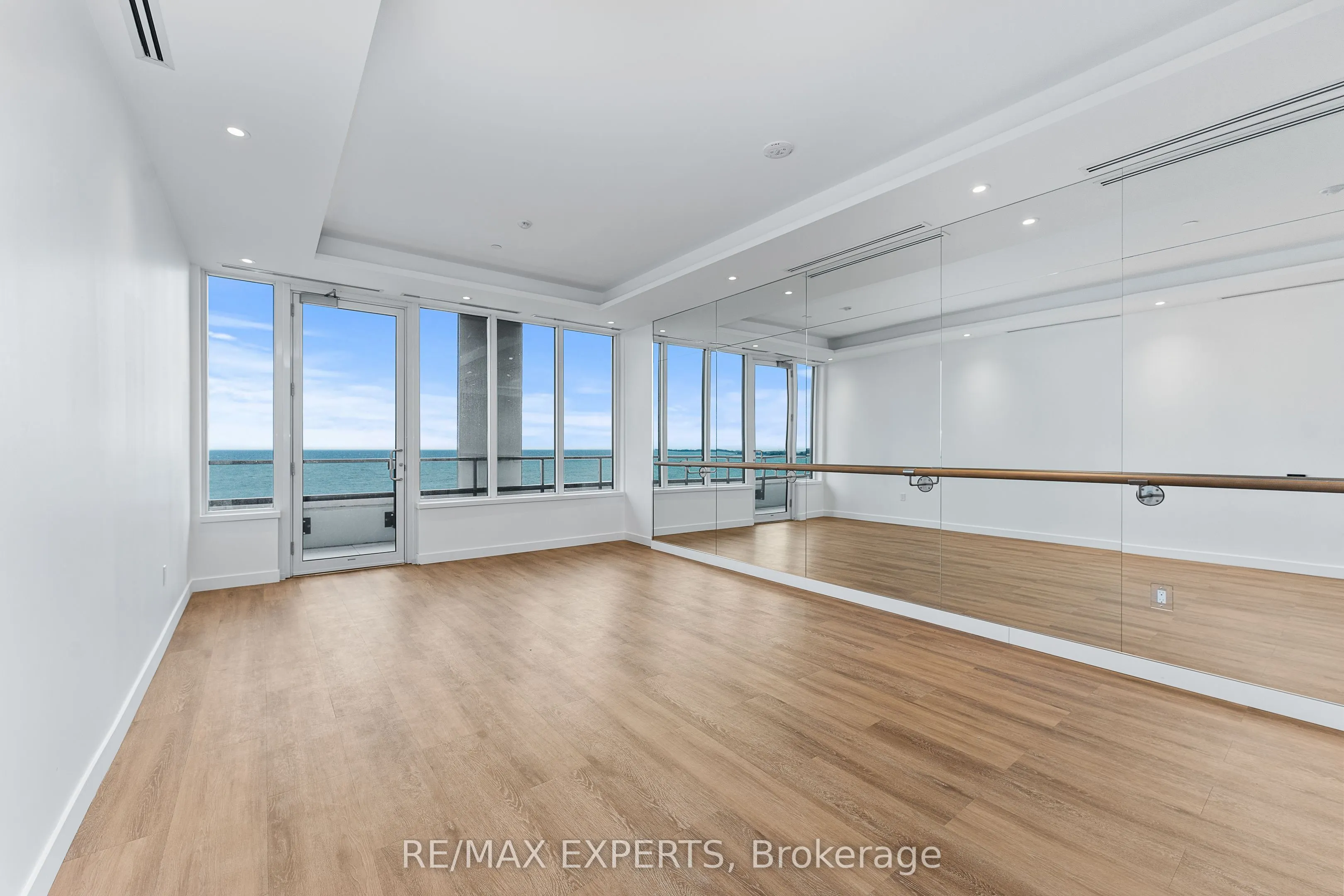 1926 Lake Shore Boulevard W, #2512