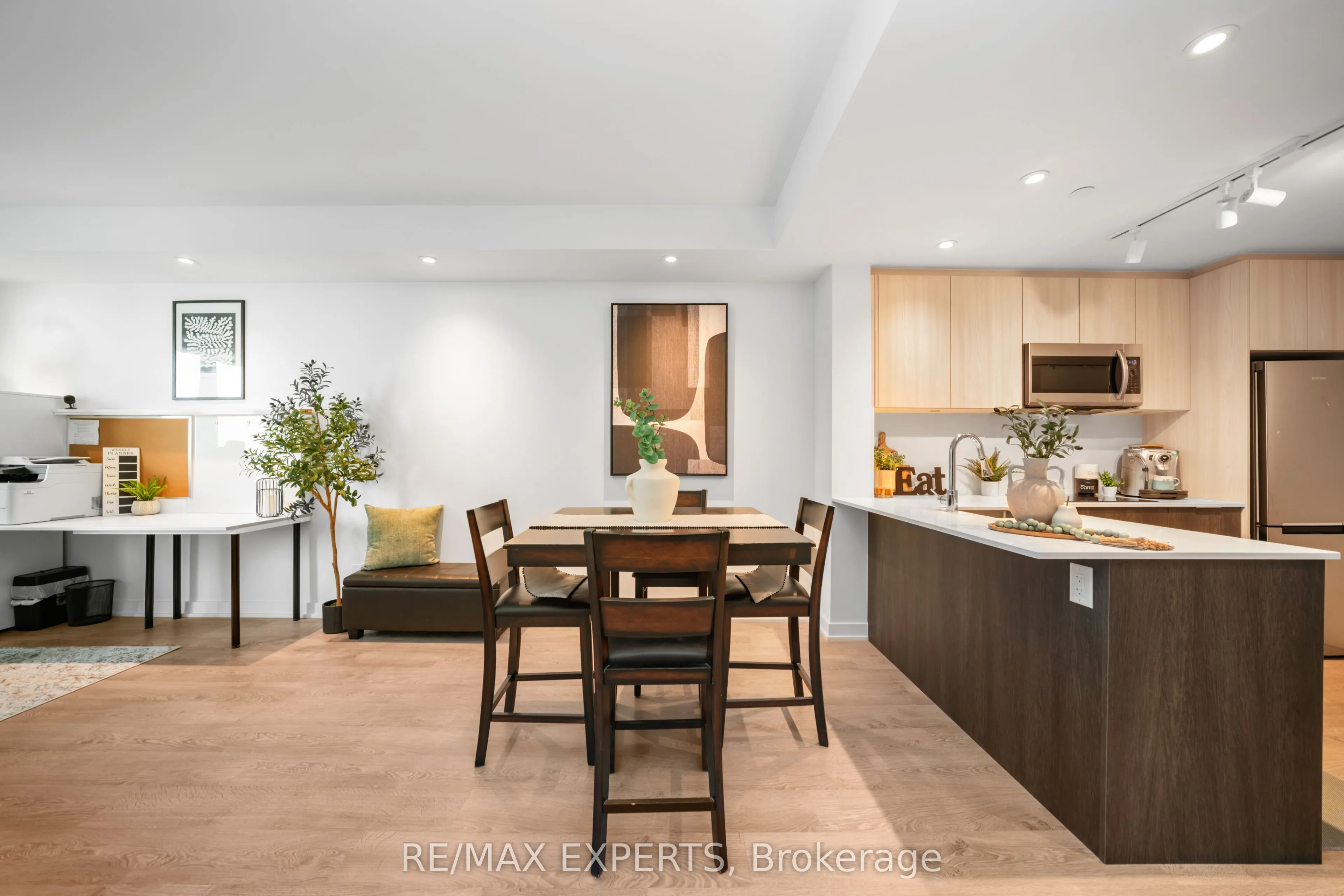 1926 Lake Shore Boulevard W, #2512