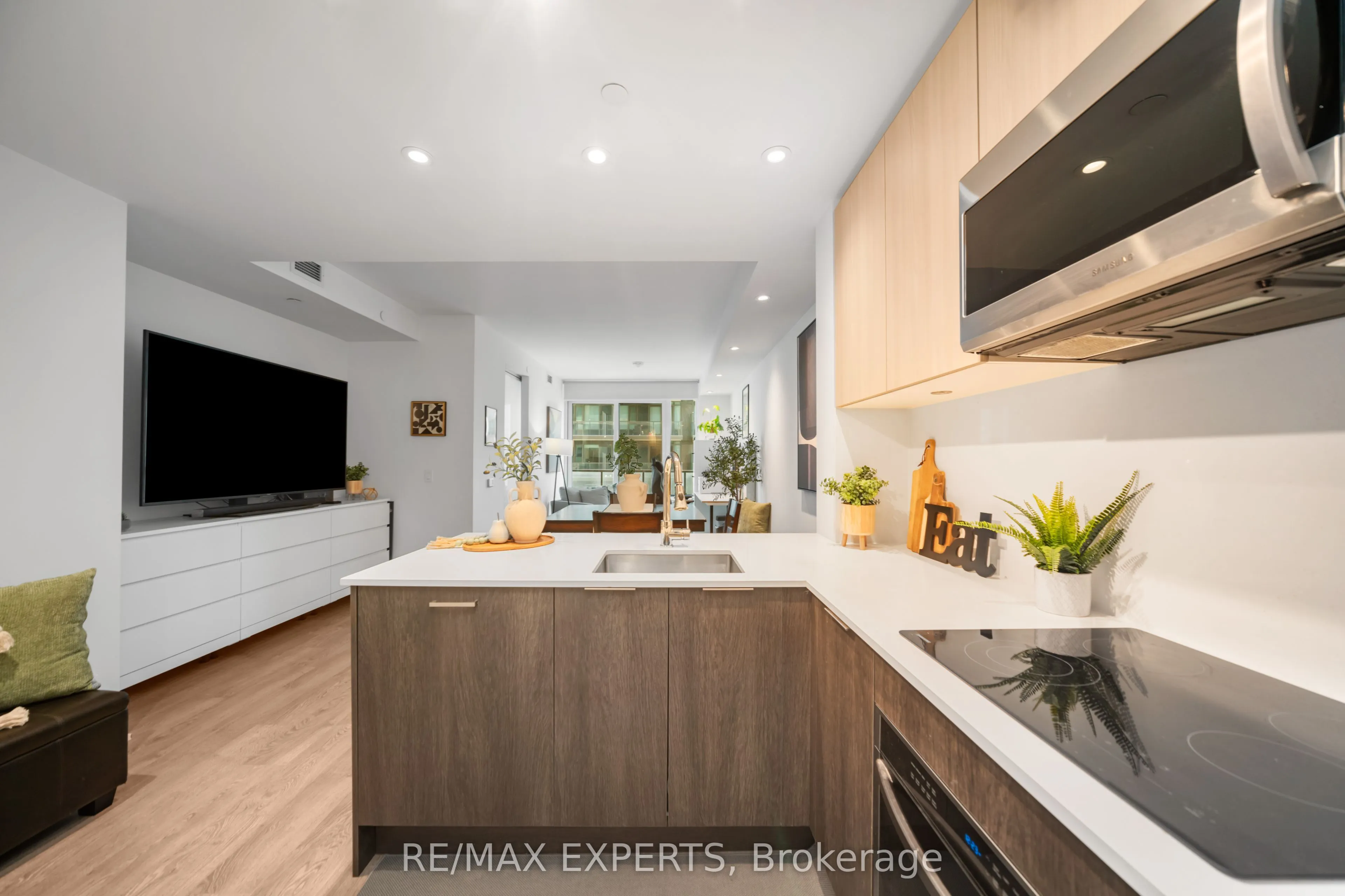 1926 Lake Shore Boulevard W, #2512