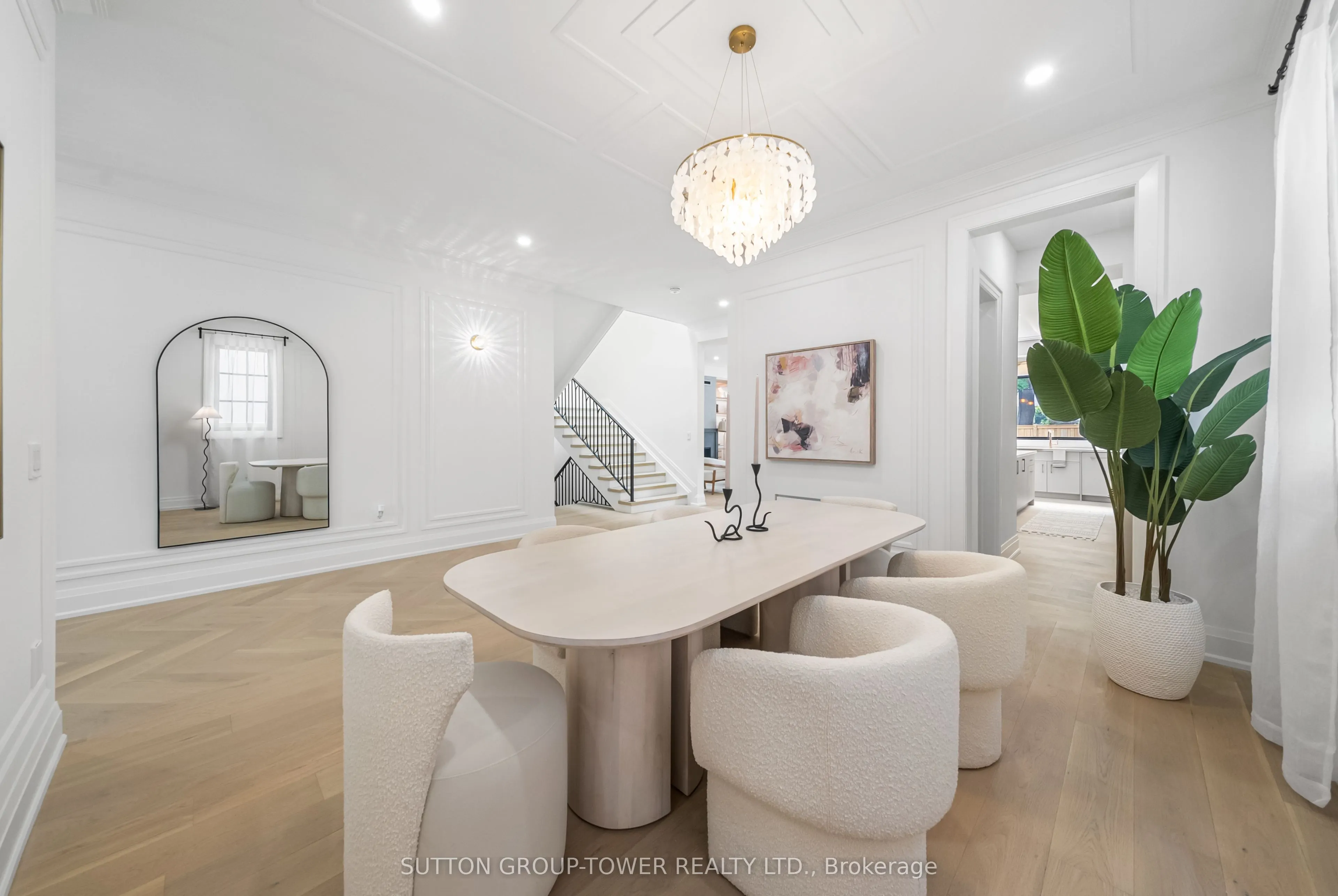 121 Edgecroft Road