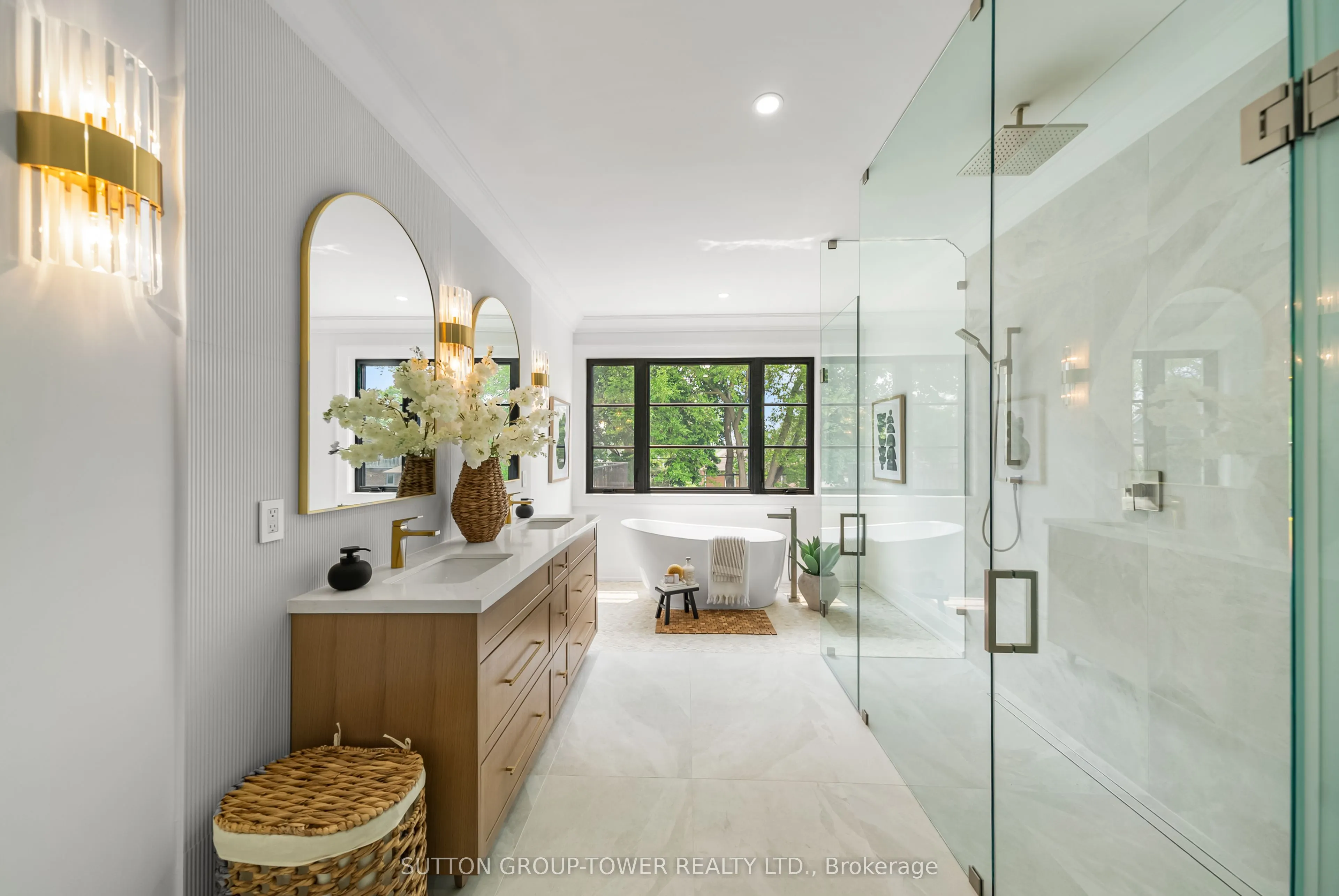 121 Edgecroft Road