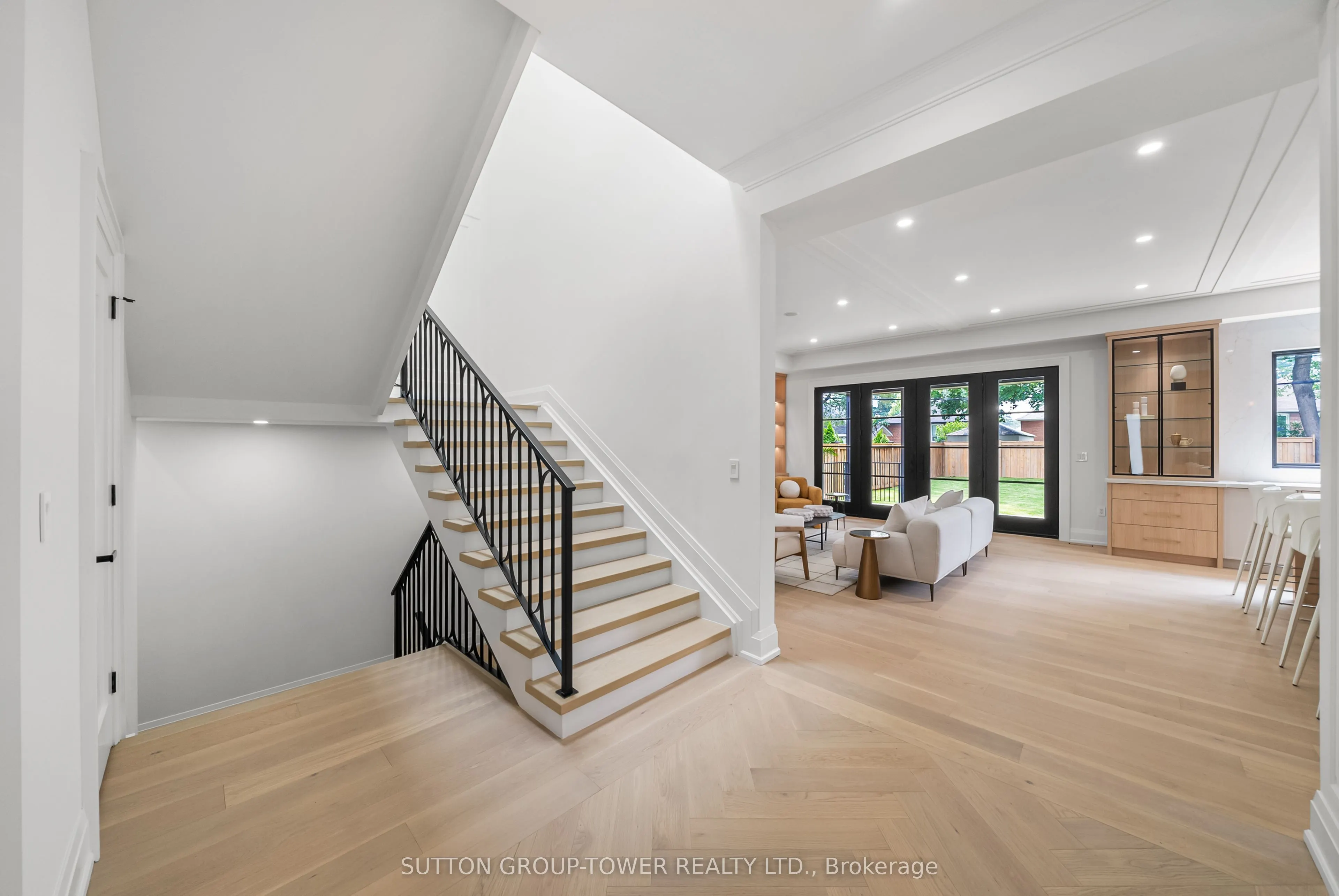 121 Edgecroft Road