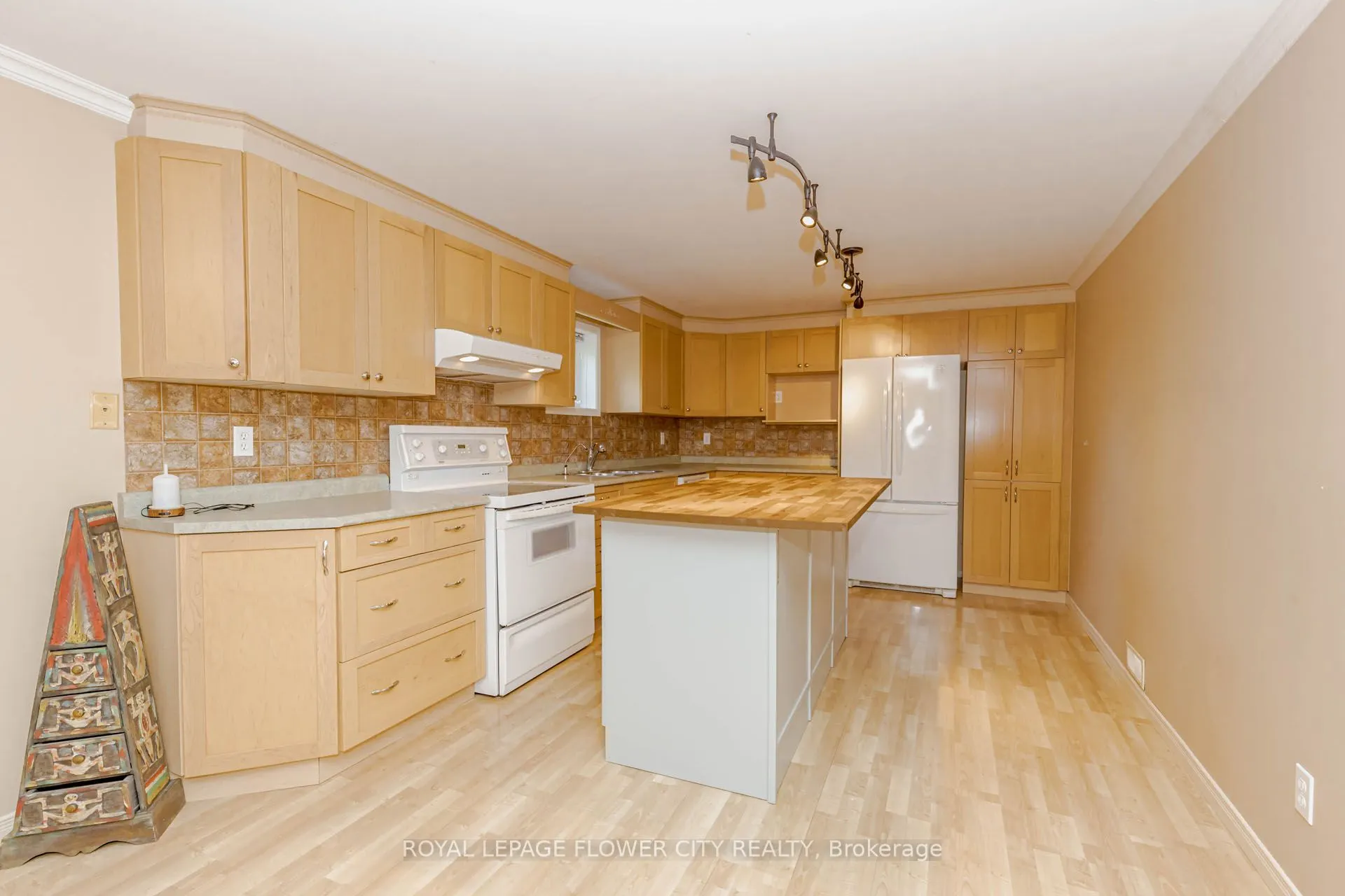 14103 Argyll Road