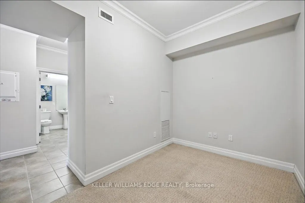 3290 New Street, #607