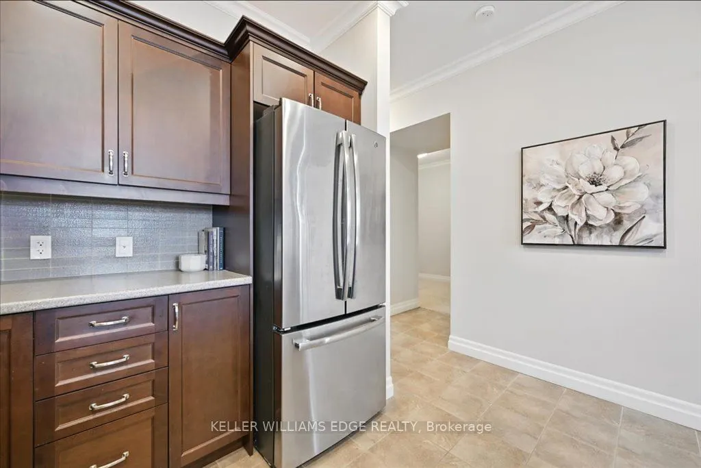 3290 New Street, #607