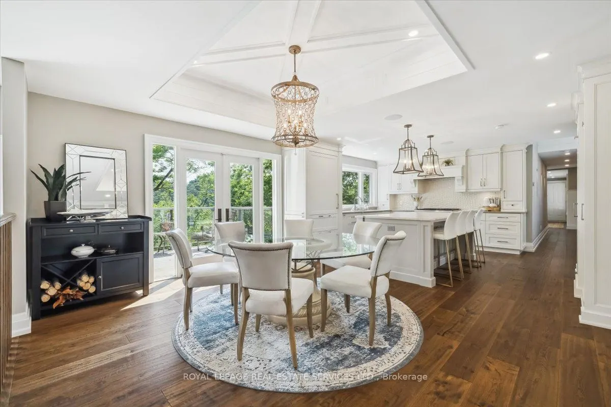 382 Trafalgar Road