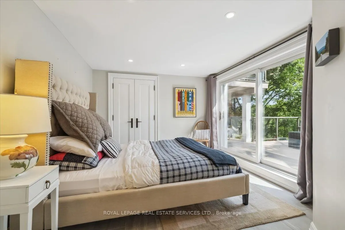 382 Trafalgar Road
