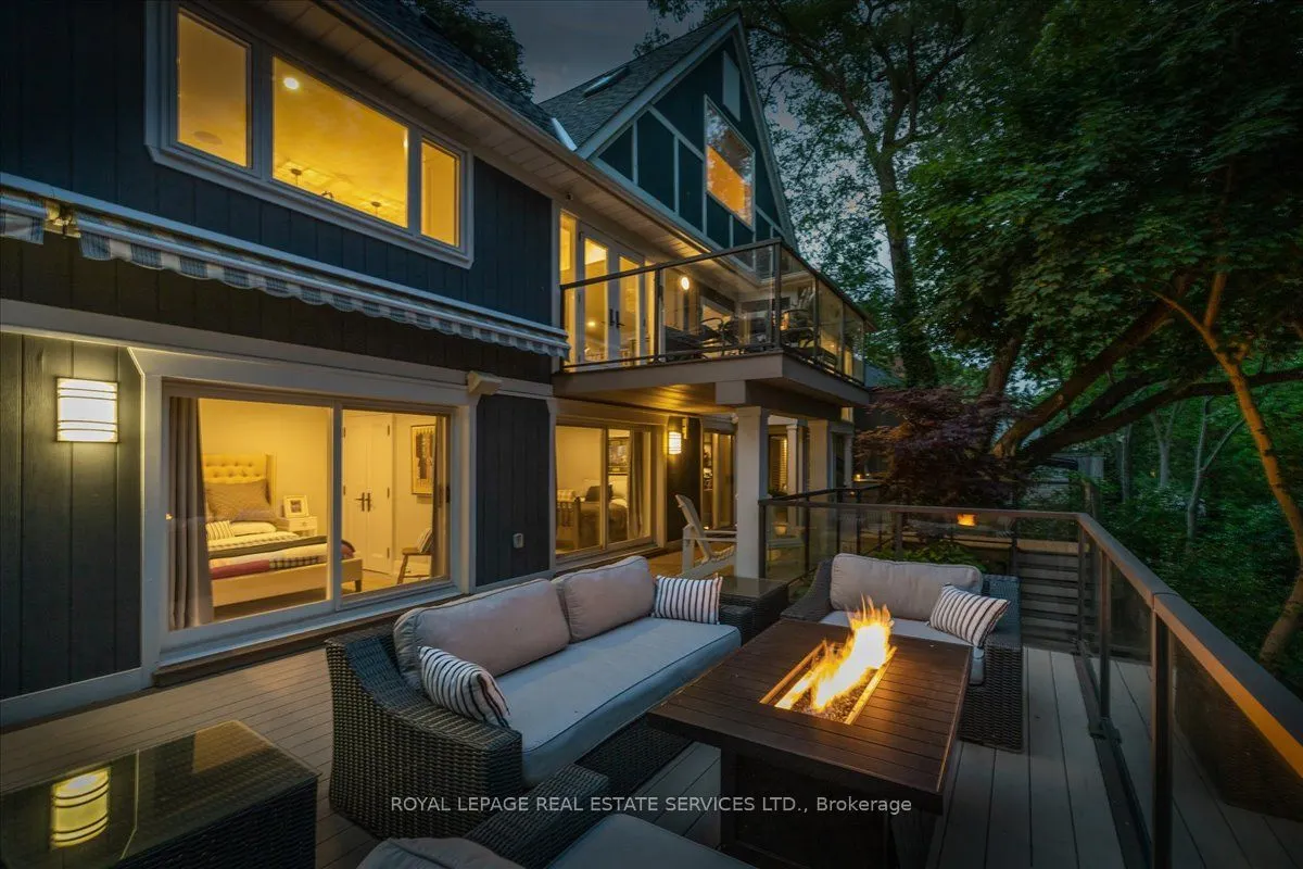 382 Trafalgar Road