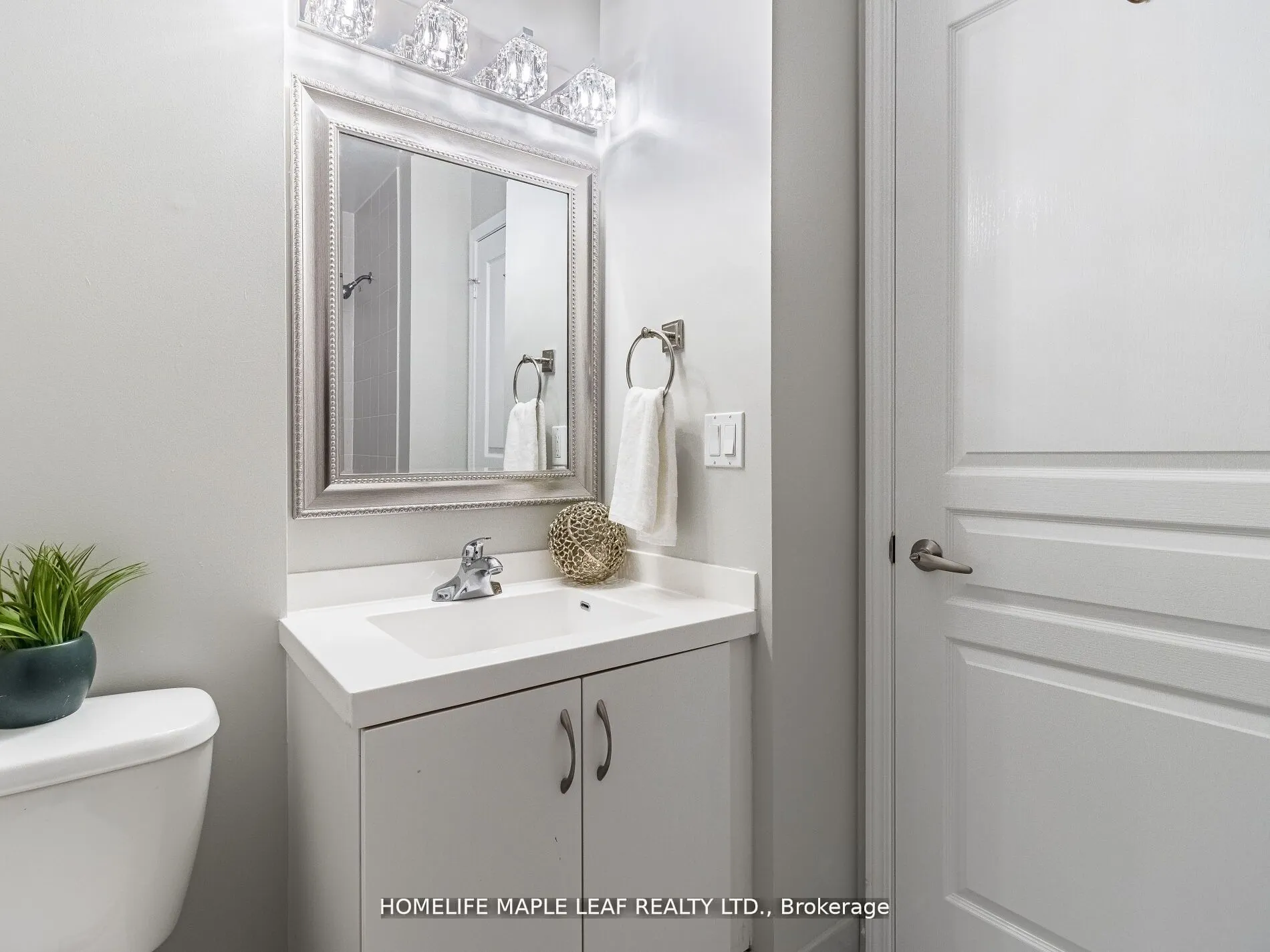 2240 Lakeshore Boulevard W, #LPH02