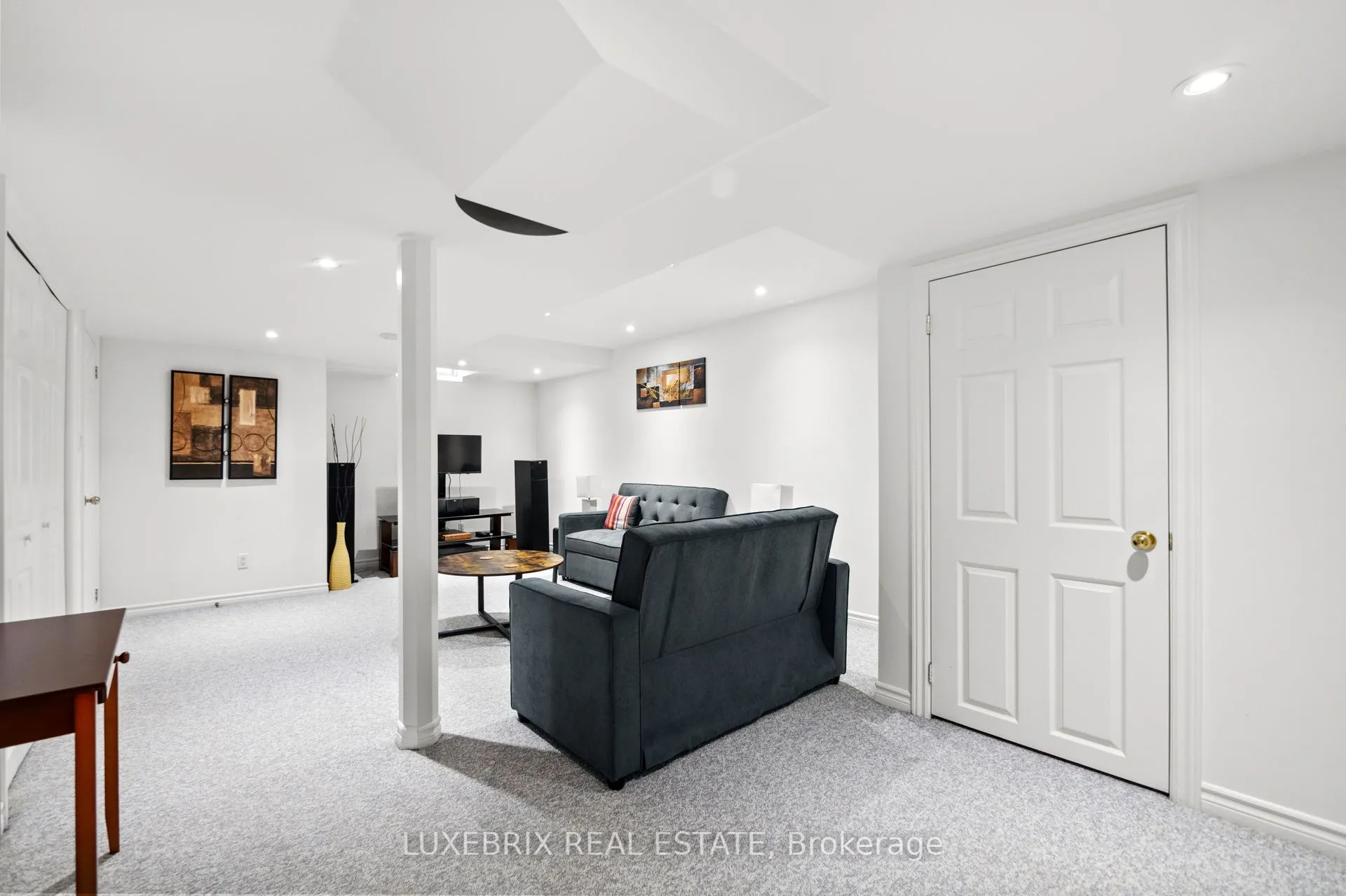 3969 Freeman Terrace