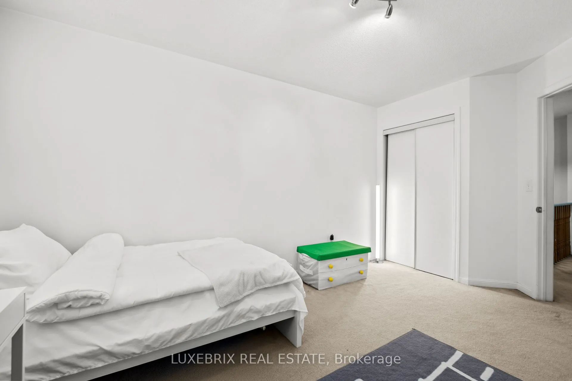 3969 Freeman Terrace