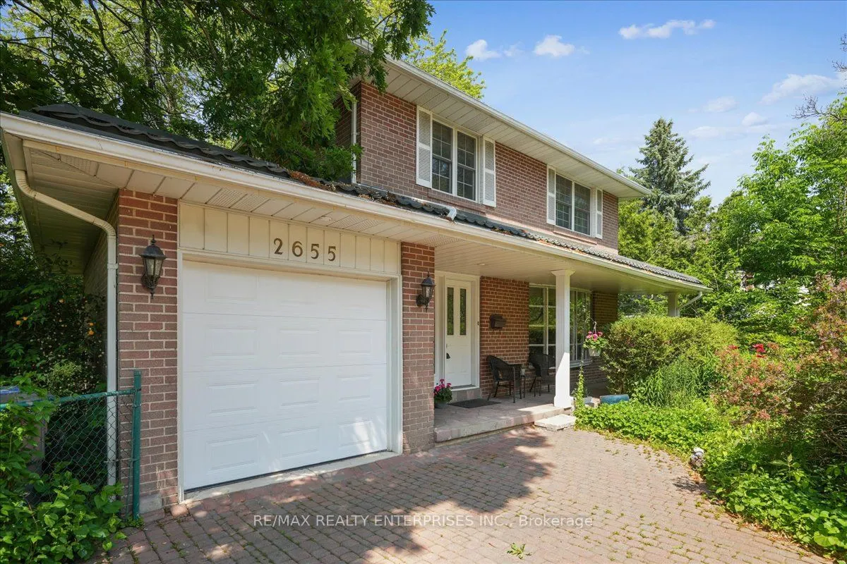 2655 Bushland Crescent