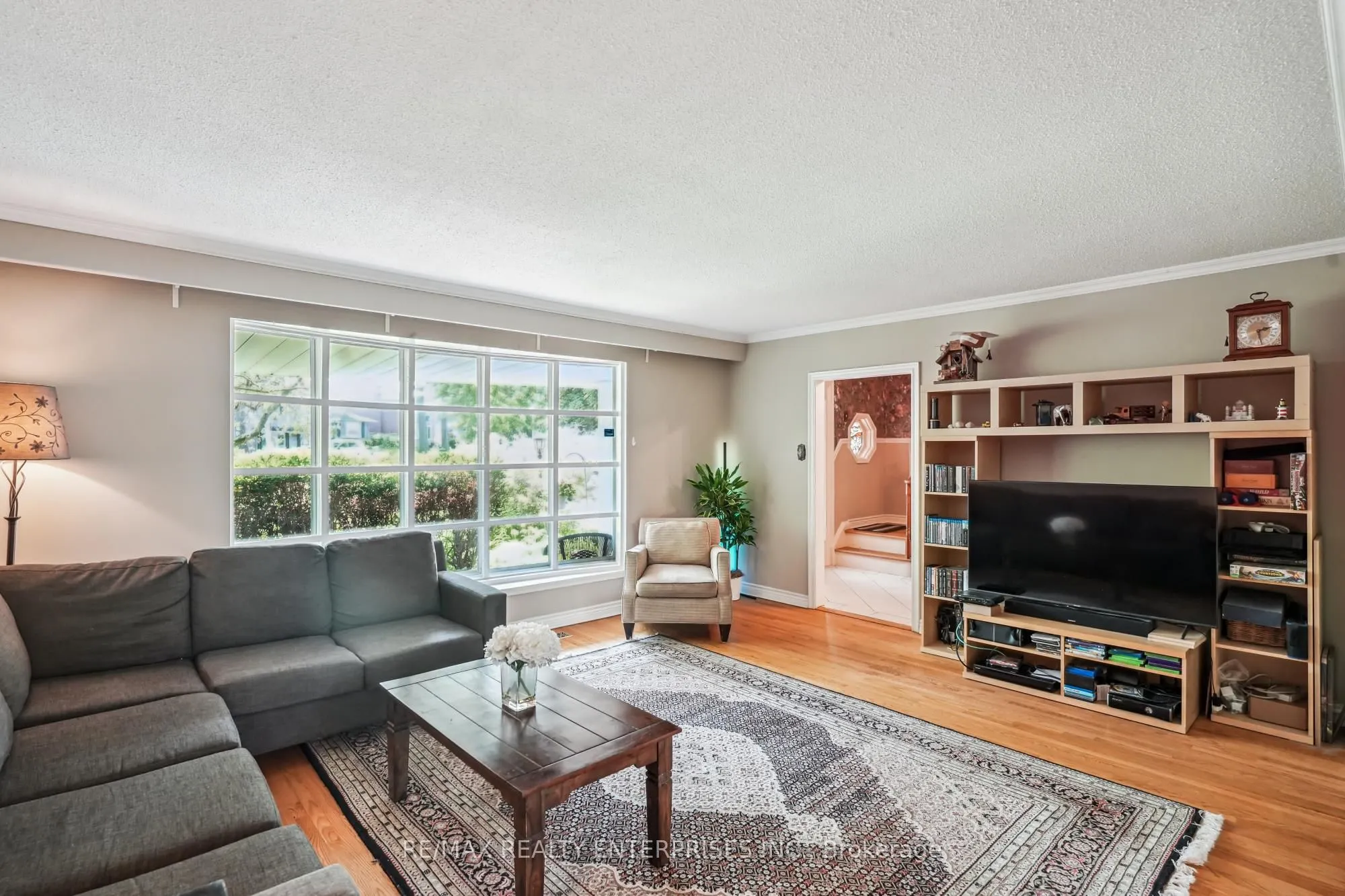 2655 Bushland Crescent