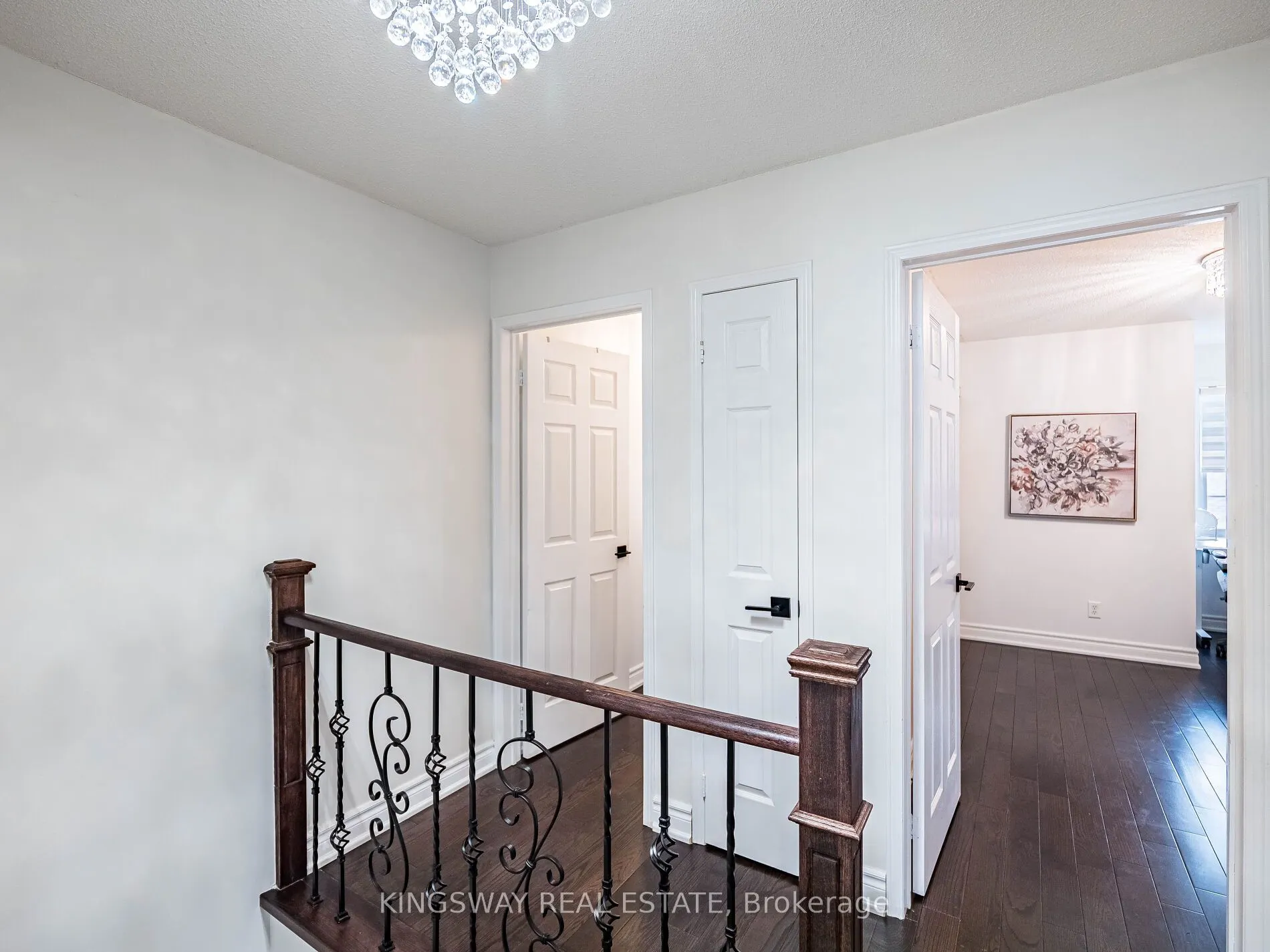 3221 Redpath Circle