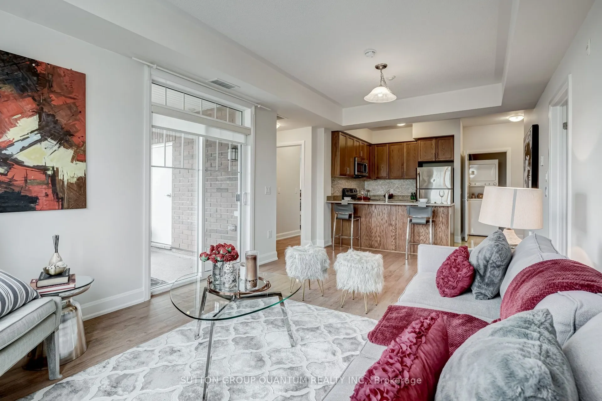 275 Roxton Road, #201