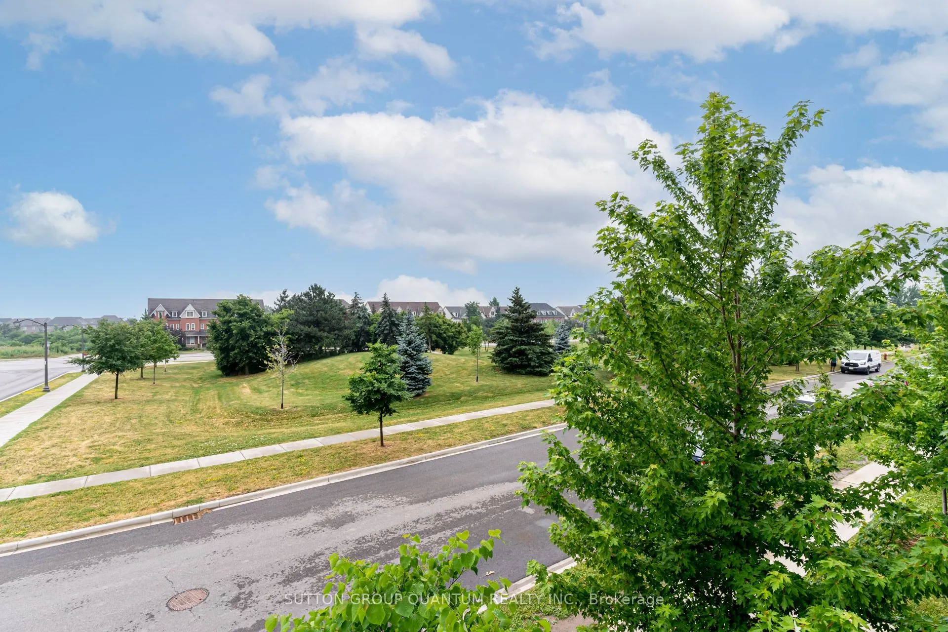 275 Roxton Road, #201