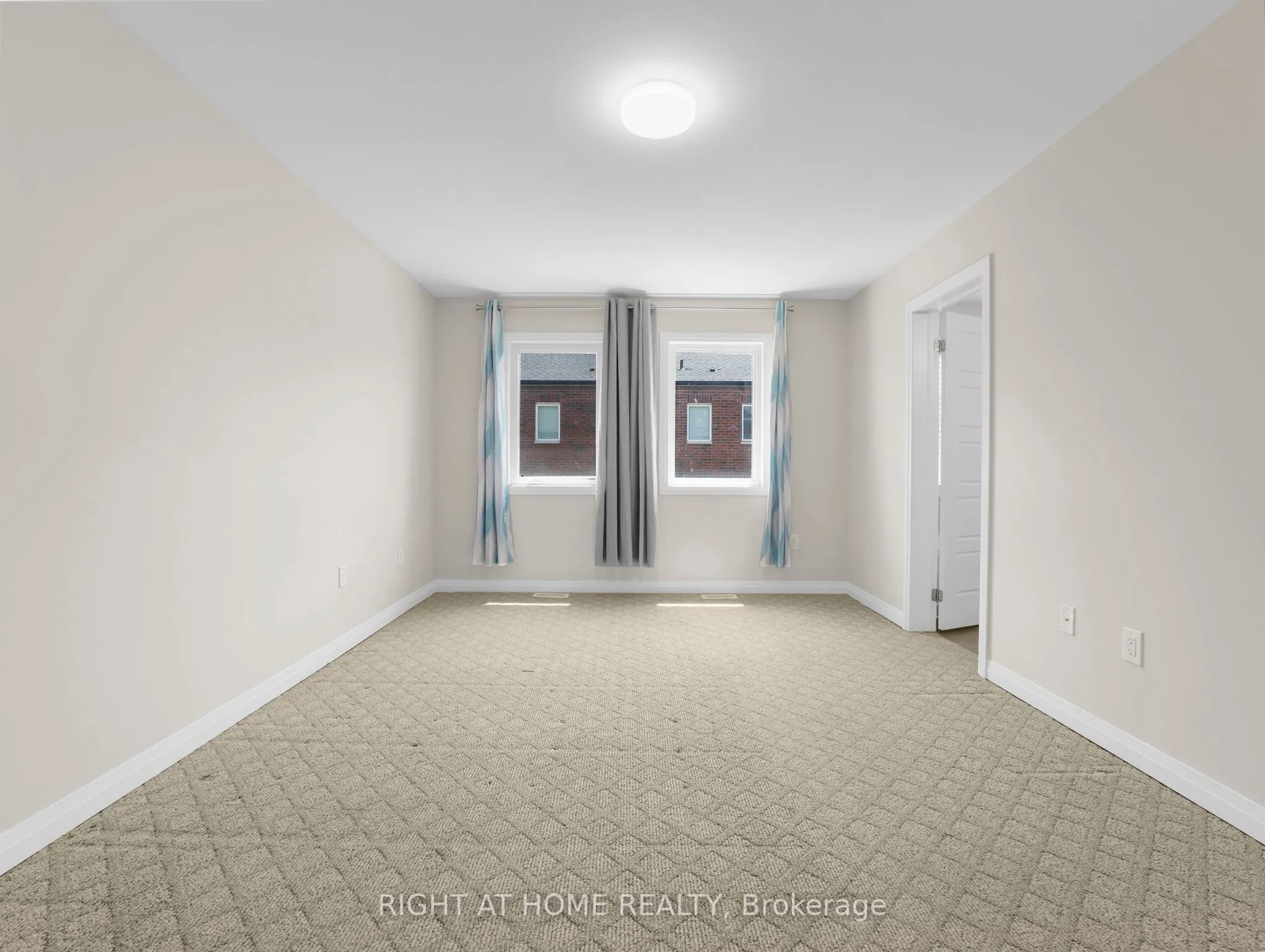 64 Mclaughlin Avenue