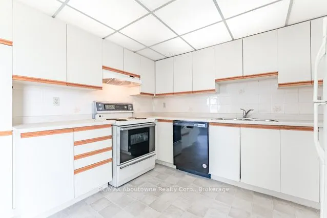 5080 Pinedale Avenue, #1209