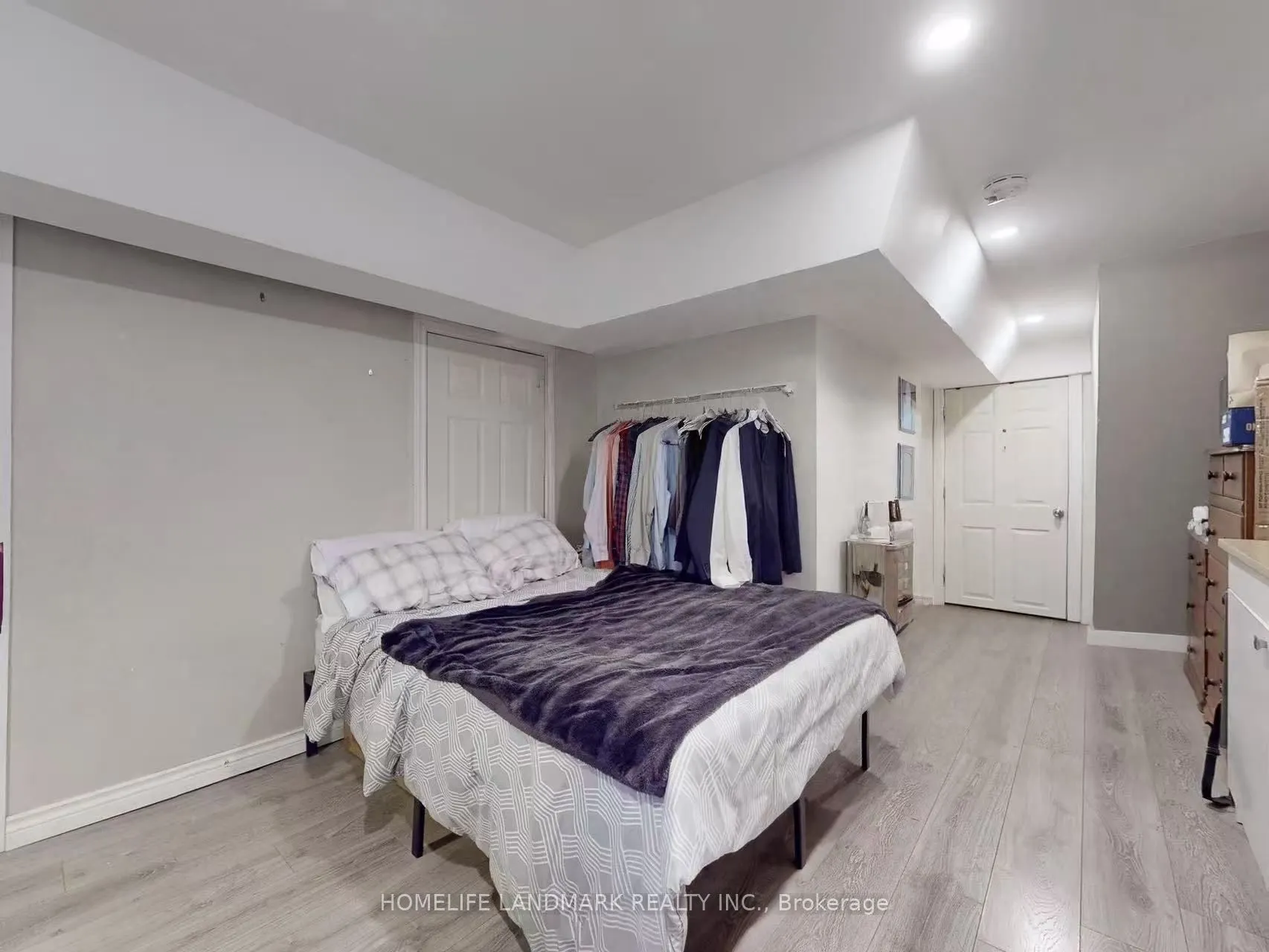 3175 Kirwin Avenue, #138