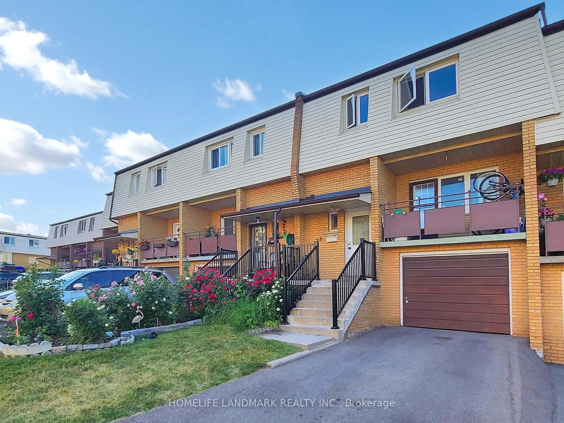 3175 Kirwin Avenue, #138