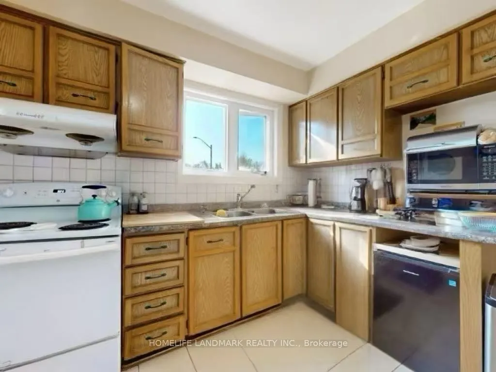 3175 Kirwin Avenue, #138