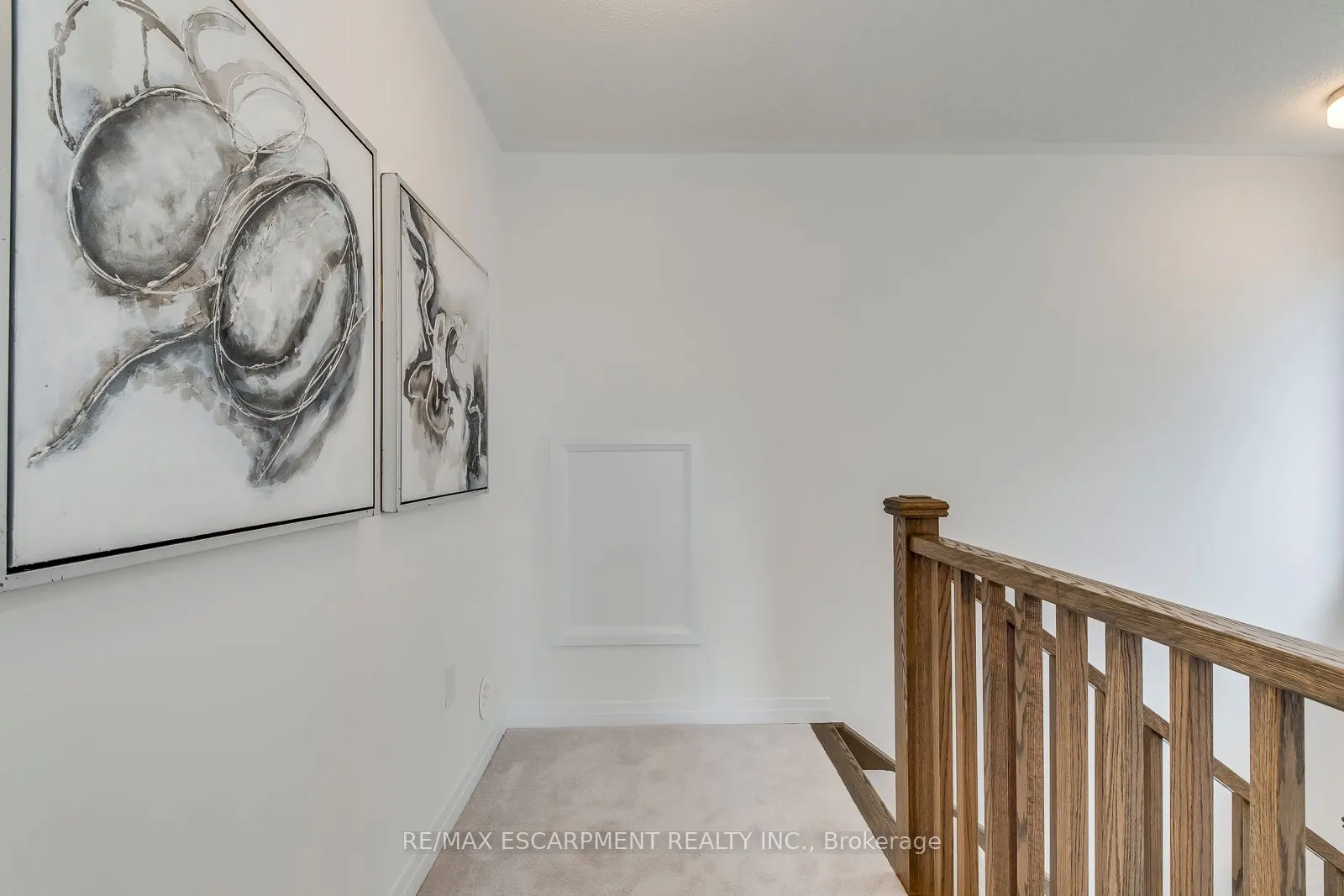 3262 Crystal Drive