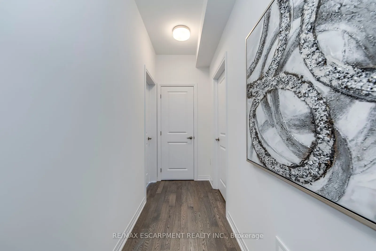 3262 Crystal Drive