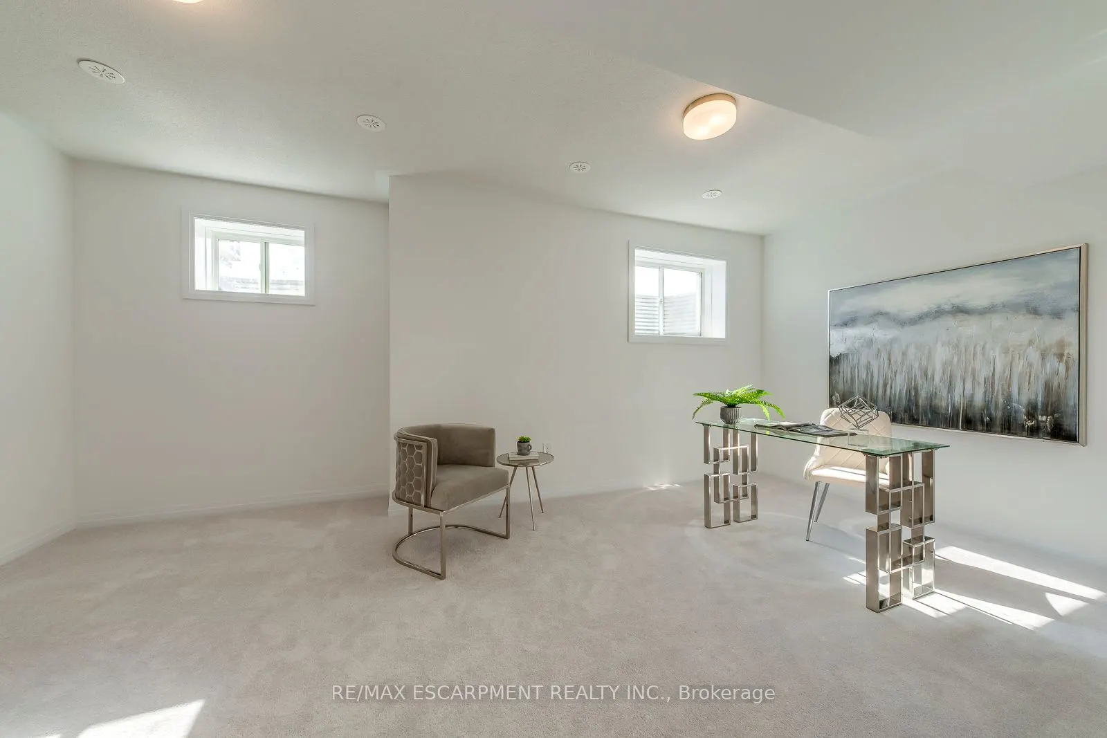 3262 Crystal Drive