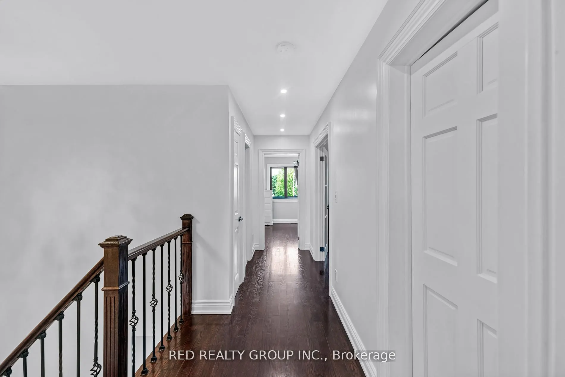 4735 Apple Blossom Circle