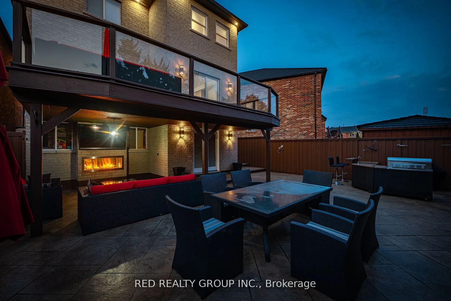 4735 Apple Blossom Circle