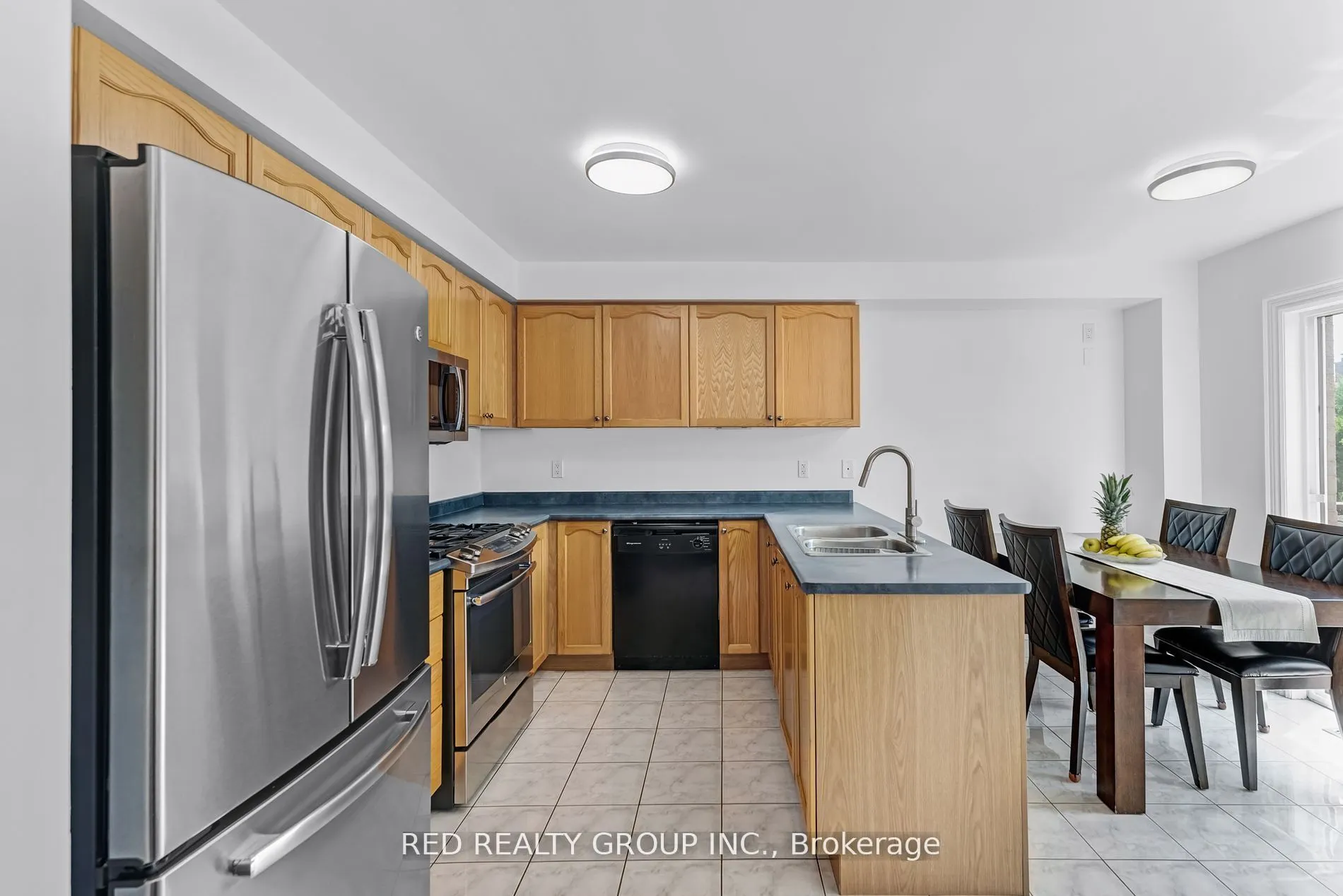 4735 Apple Blossom Circle