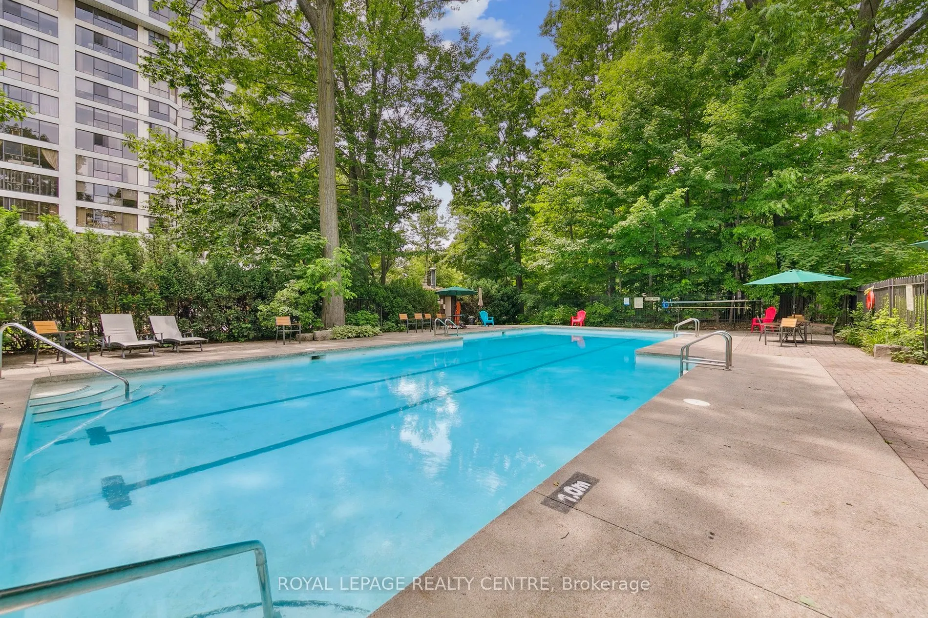 1110 Walden Circle, #807