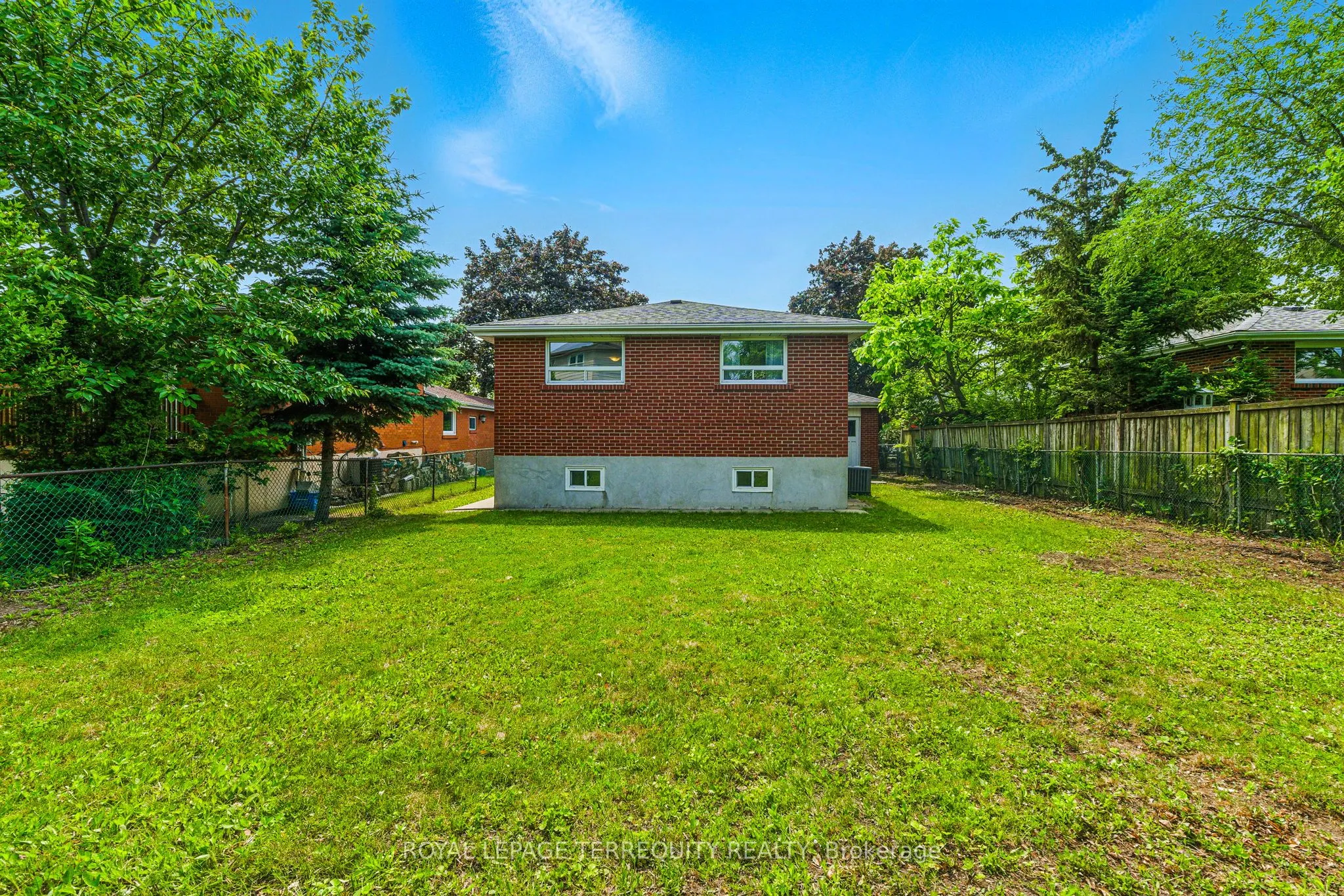 2495 Bromsgrove Road
