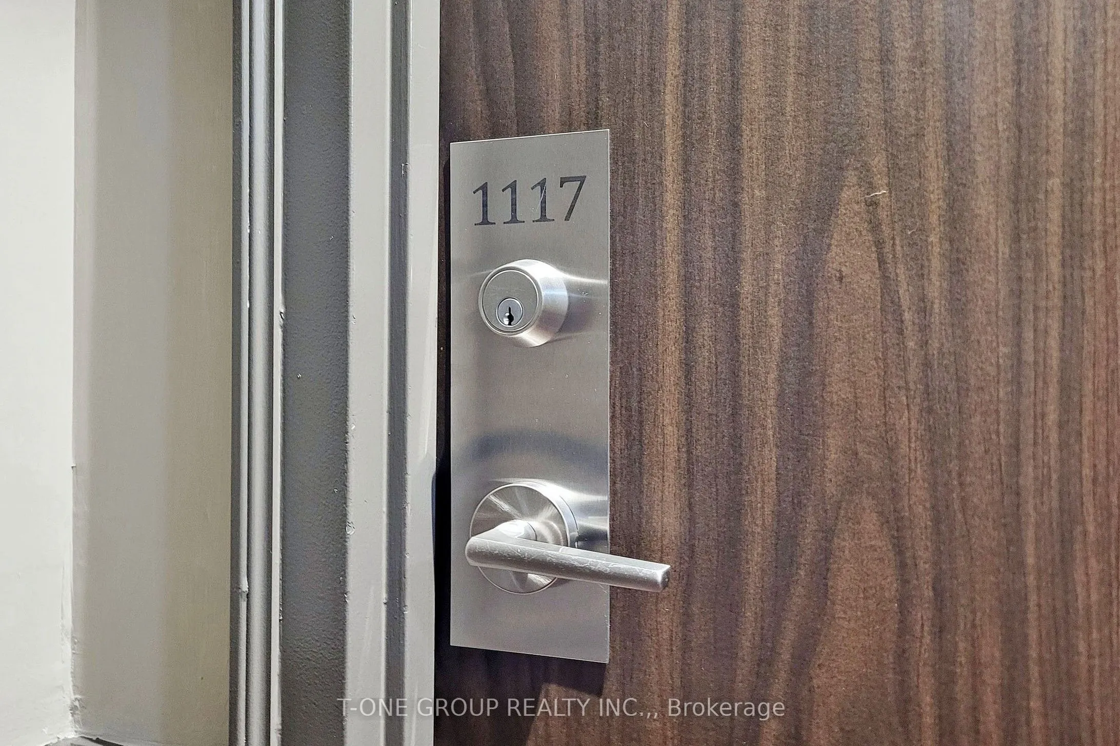 1485 Lakeshore Road E #1117