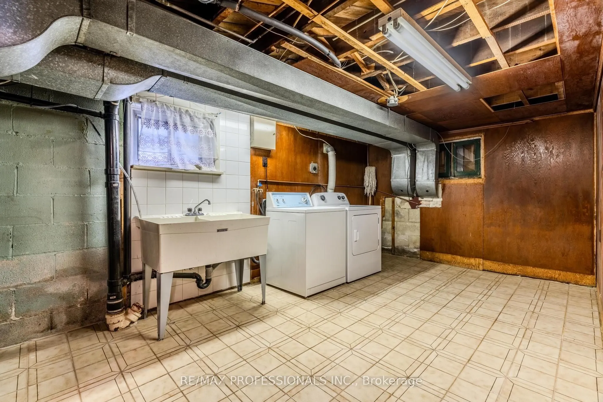 45 Chartwell Road