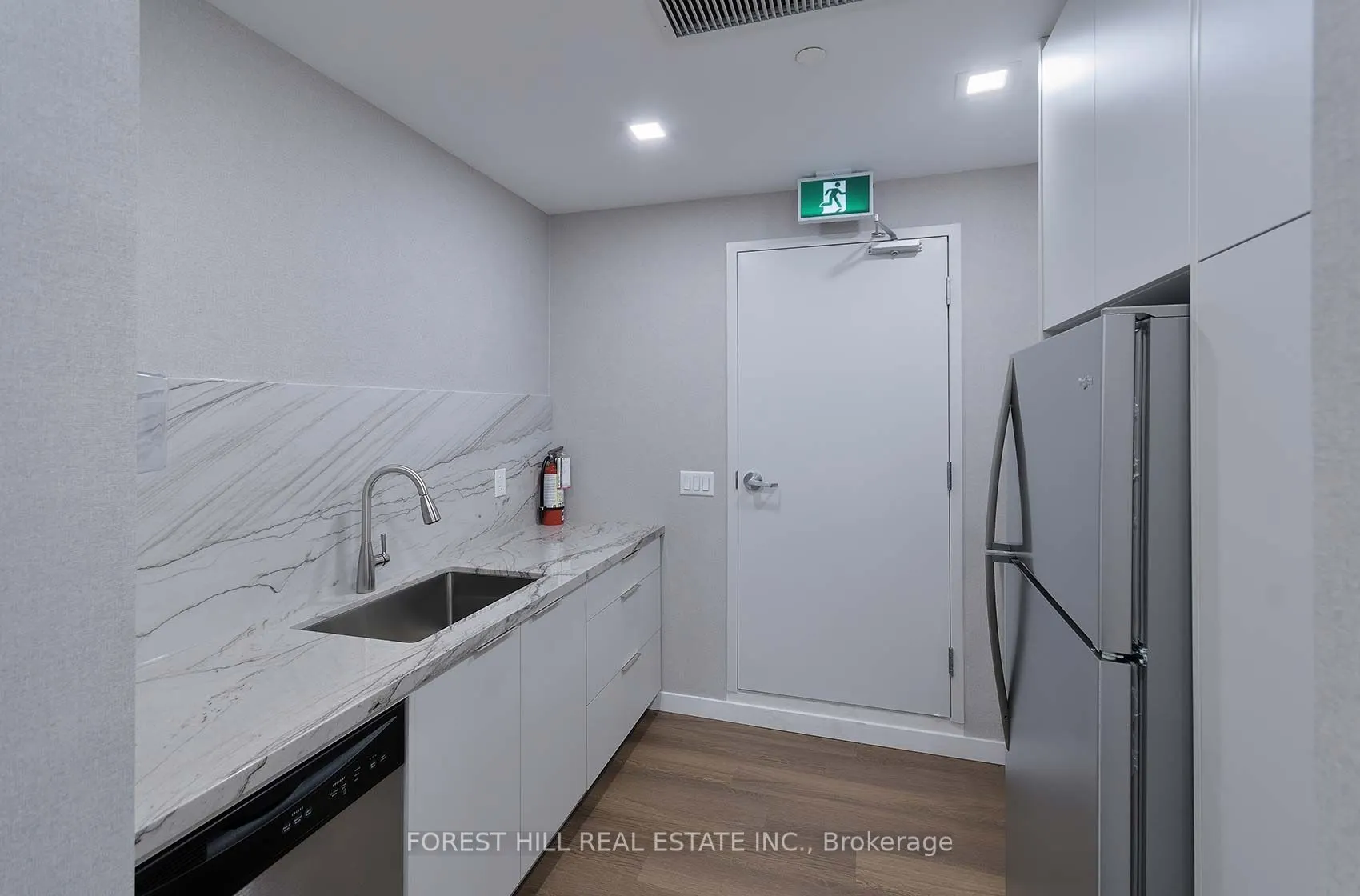 1 Michael Power Place, #1807