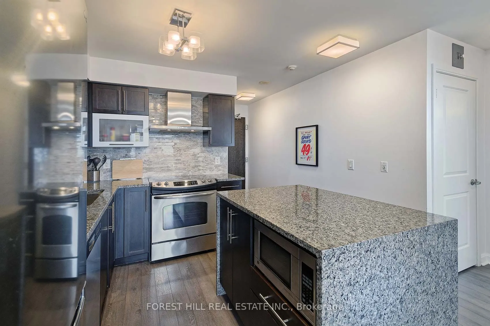1 Michael Power Place, #1807