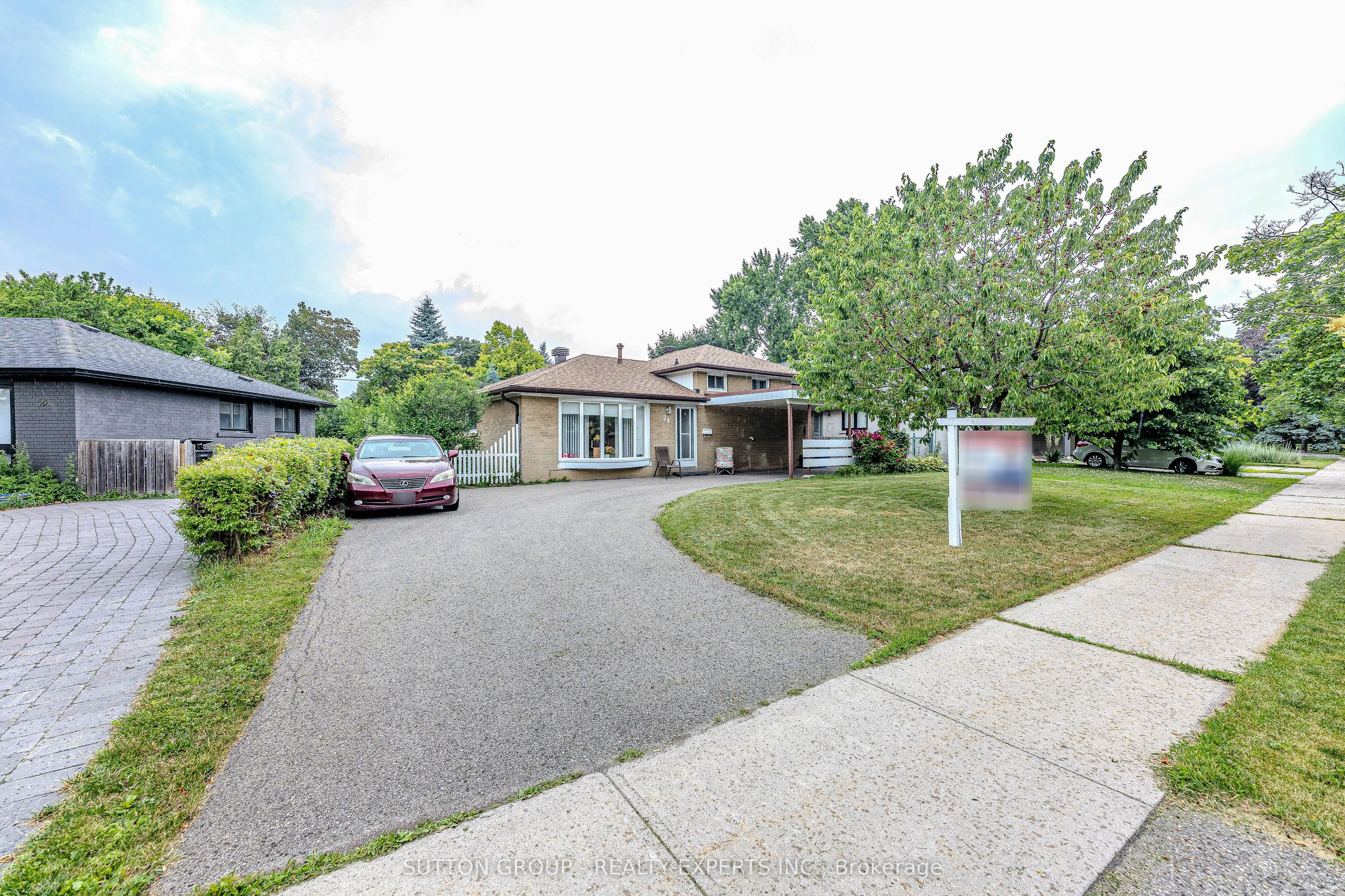 24 Vanderbrent Crescent