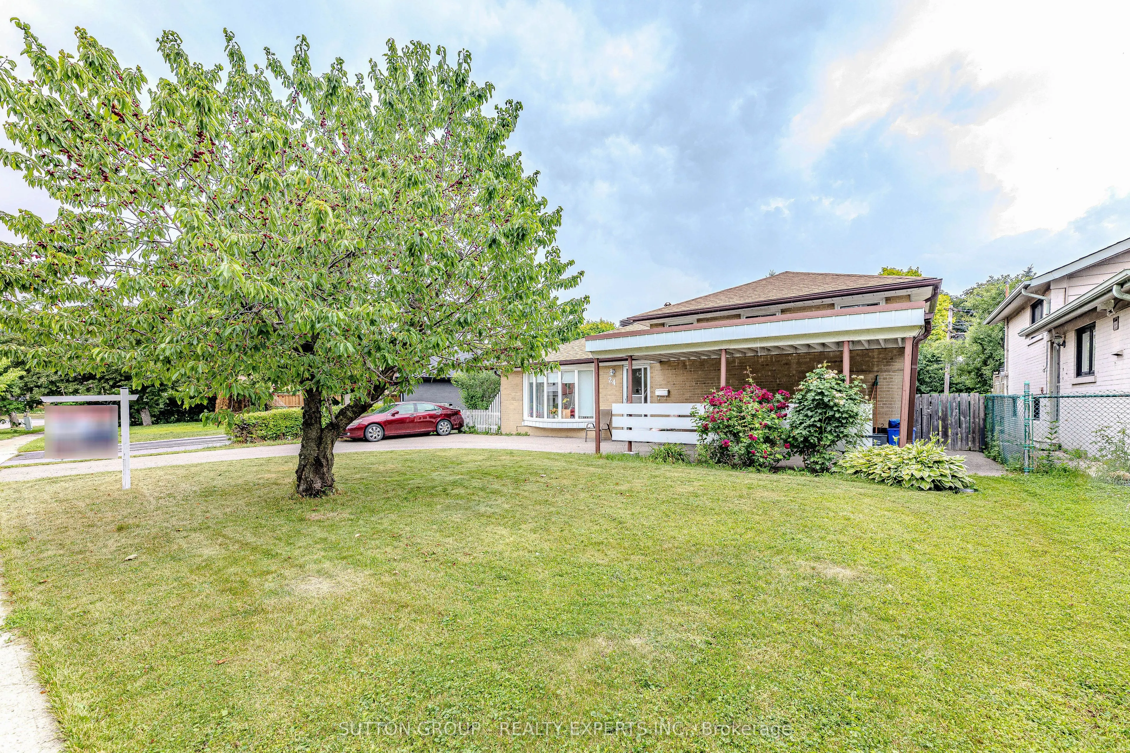24 Vanderbrent Crescent