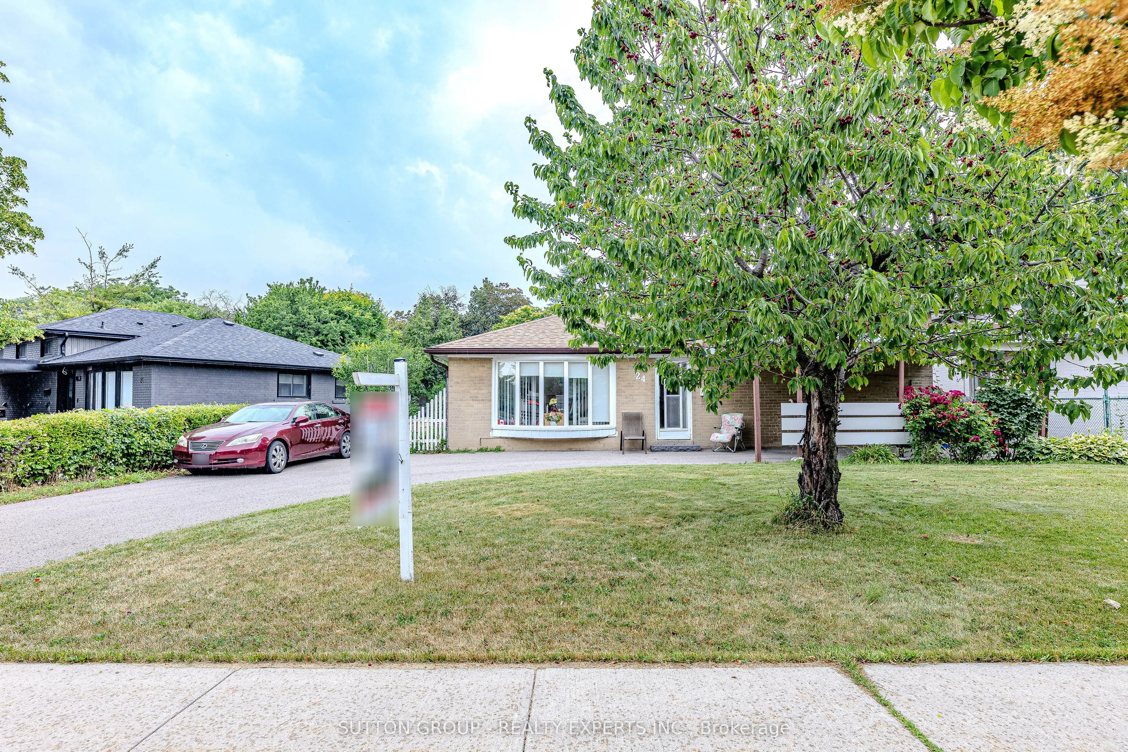 24 Vanderbrent Crescent