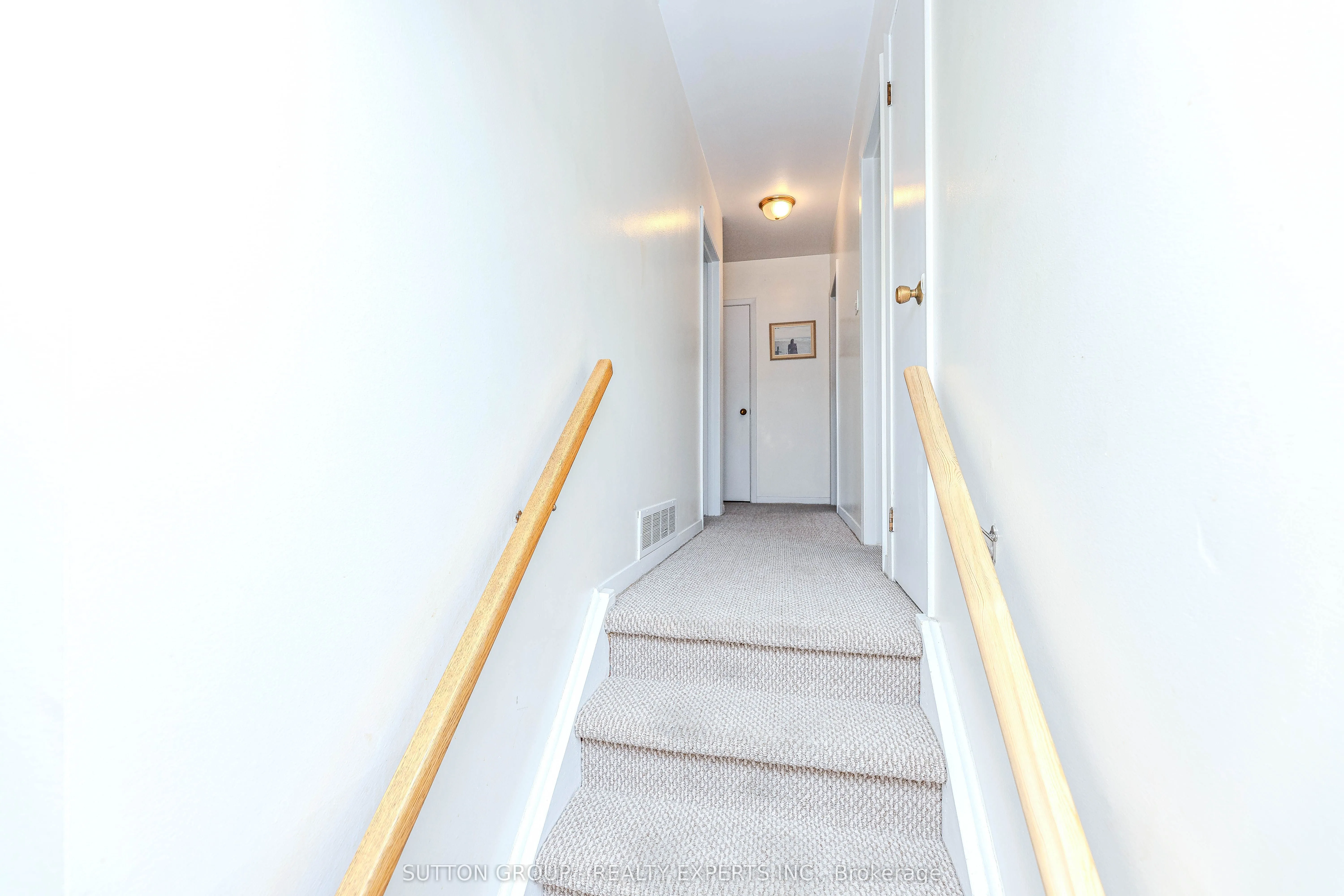 24 Vanderbrent Crescent
