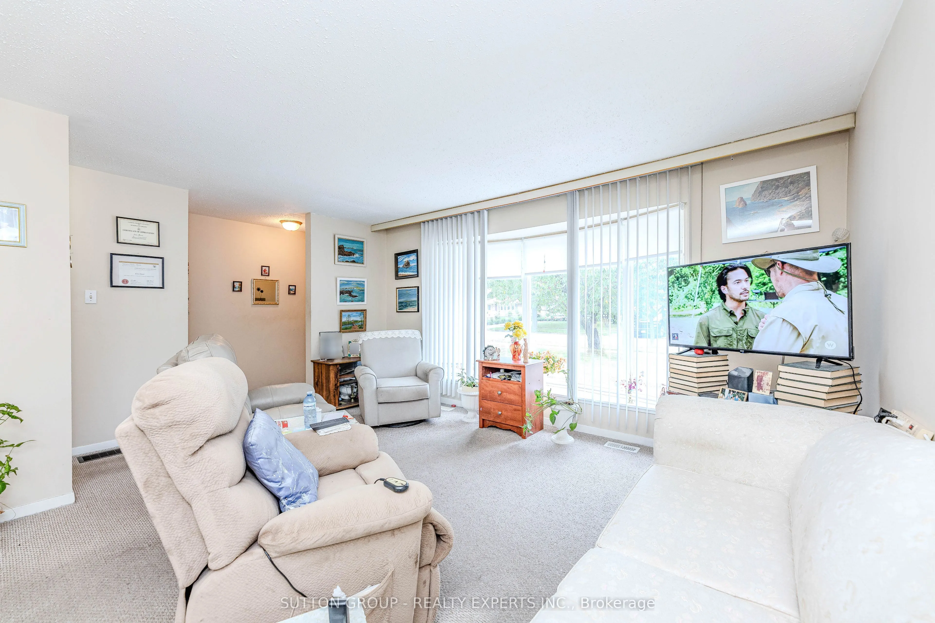 24 Vanderbrent Crescent