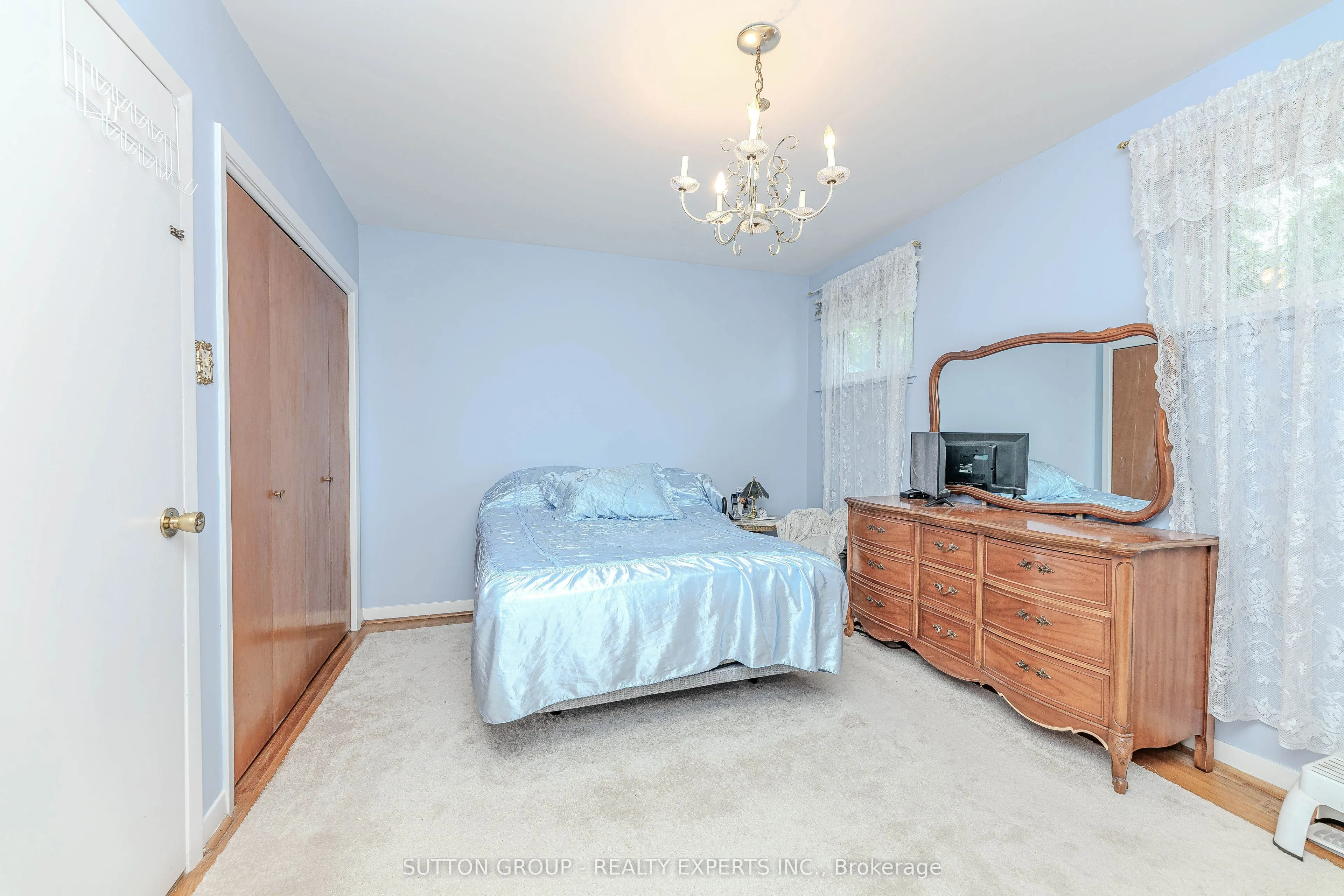 24 Vanderbrent Crescent