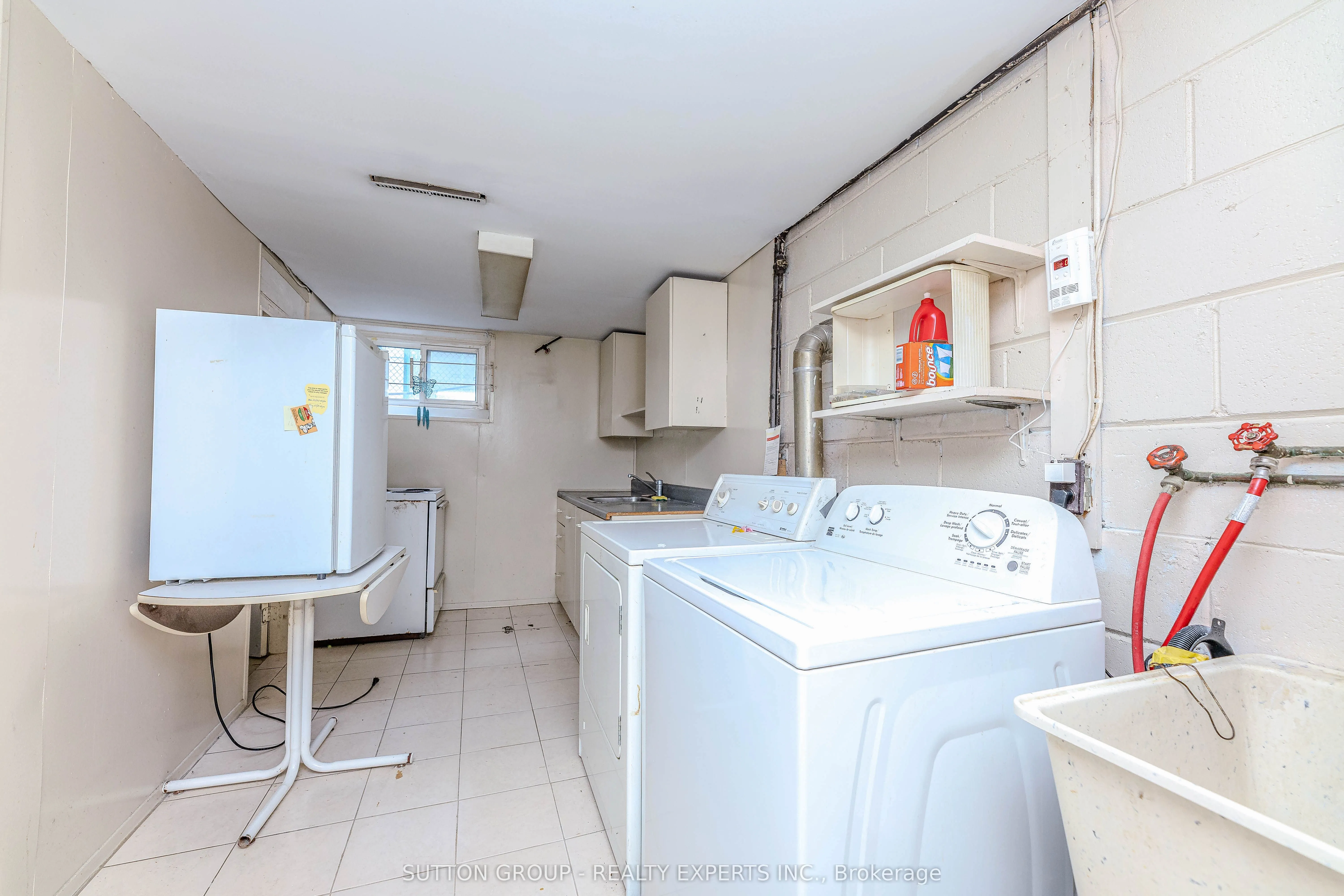 24 Vanderbrent Crescent