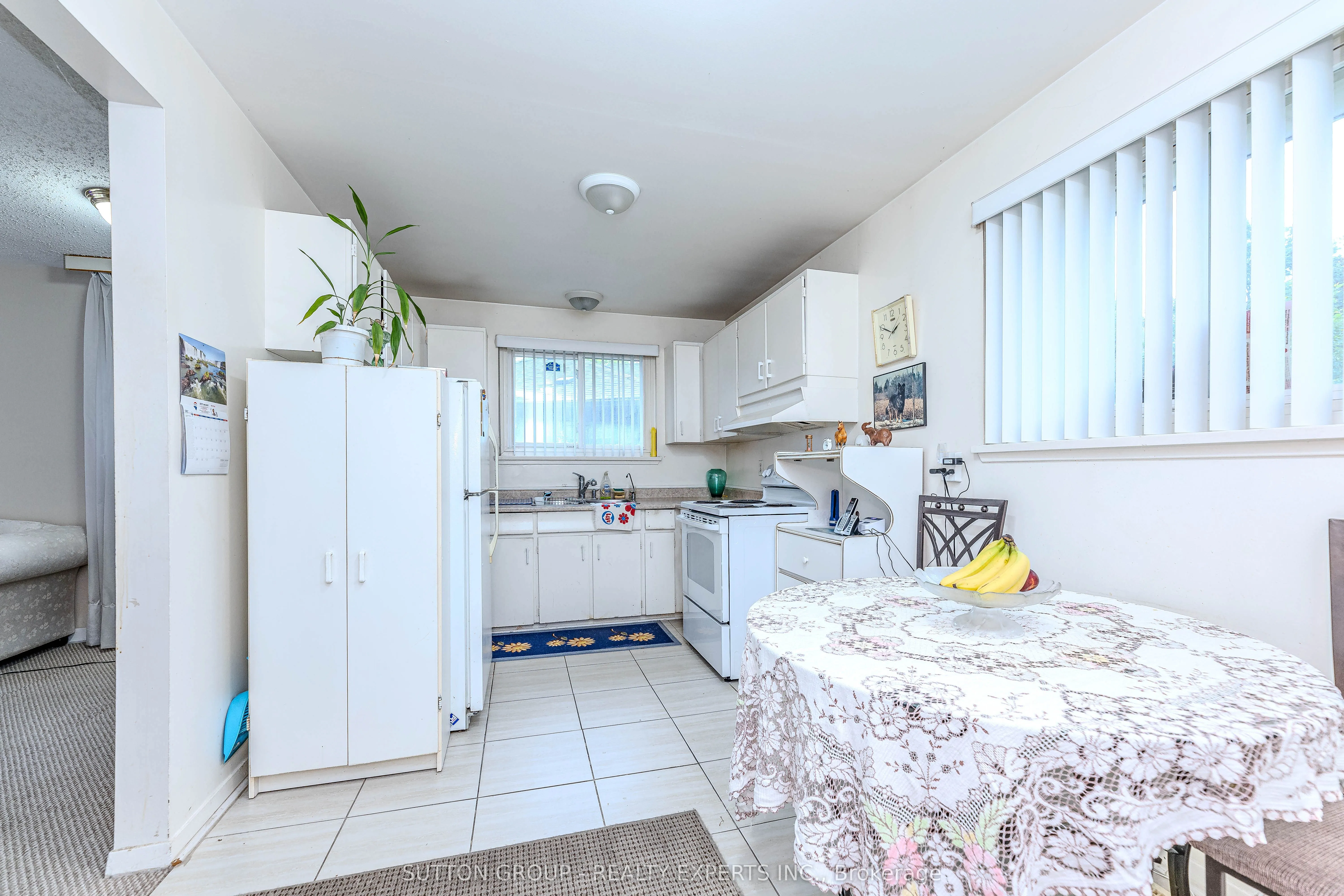 24 Vanderbrent Crescent