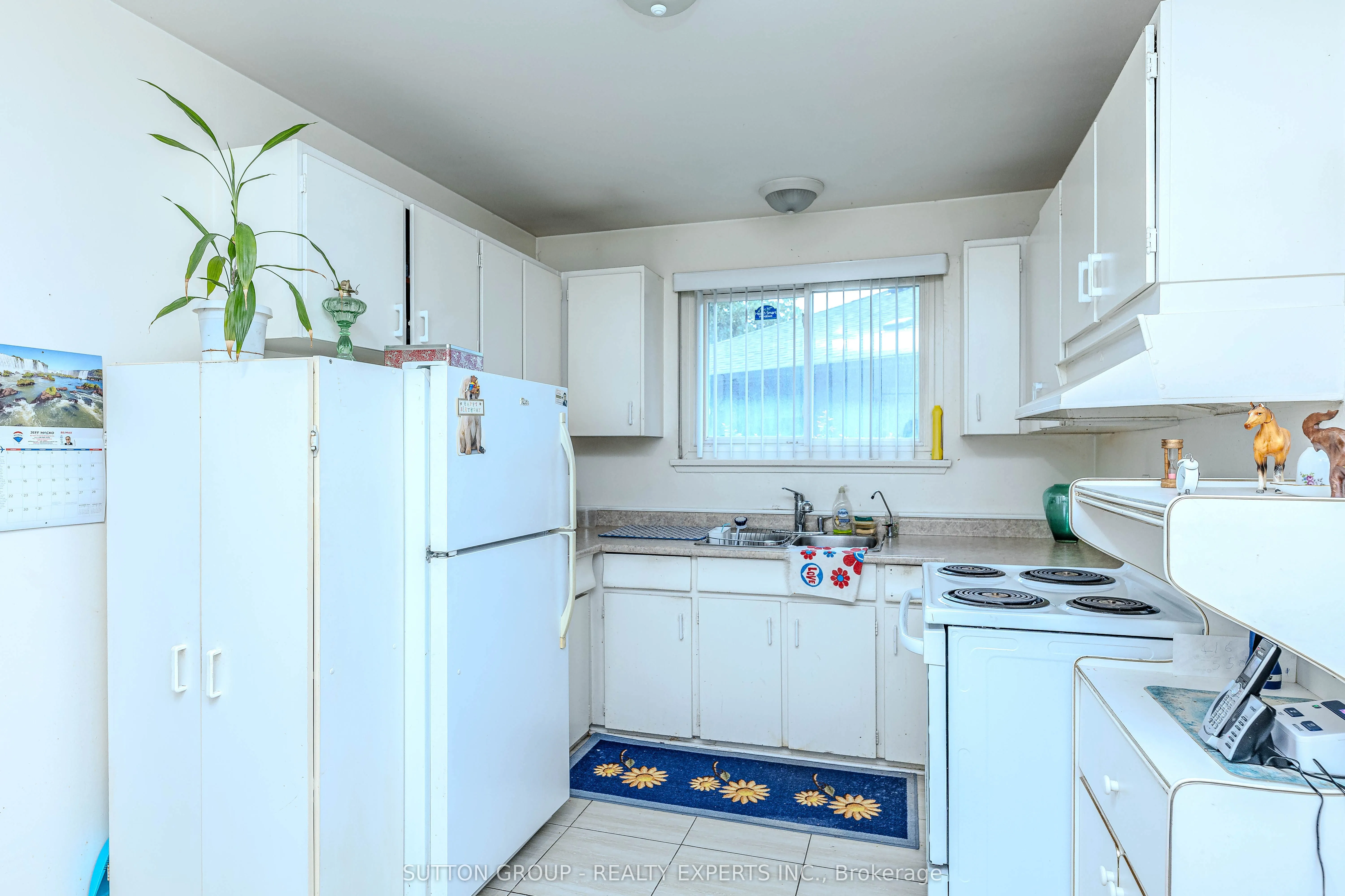 24 Vanderbrent Crescent